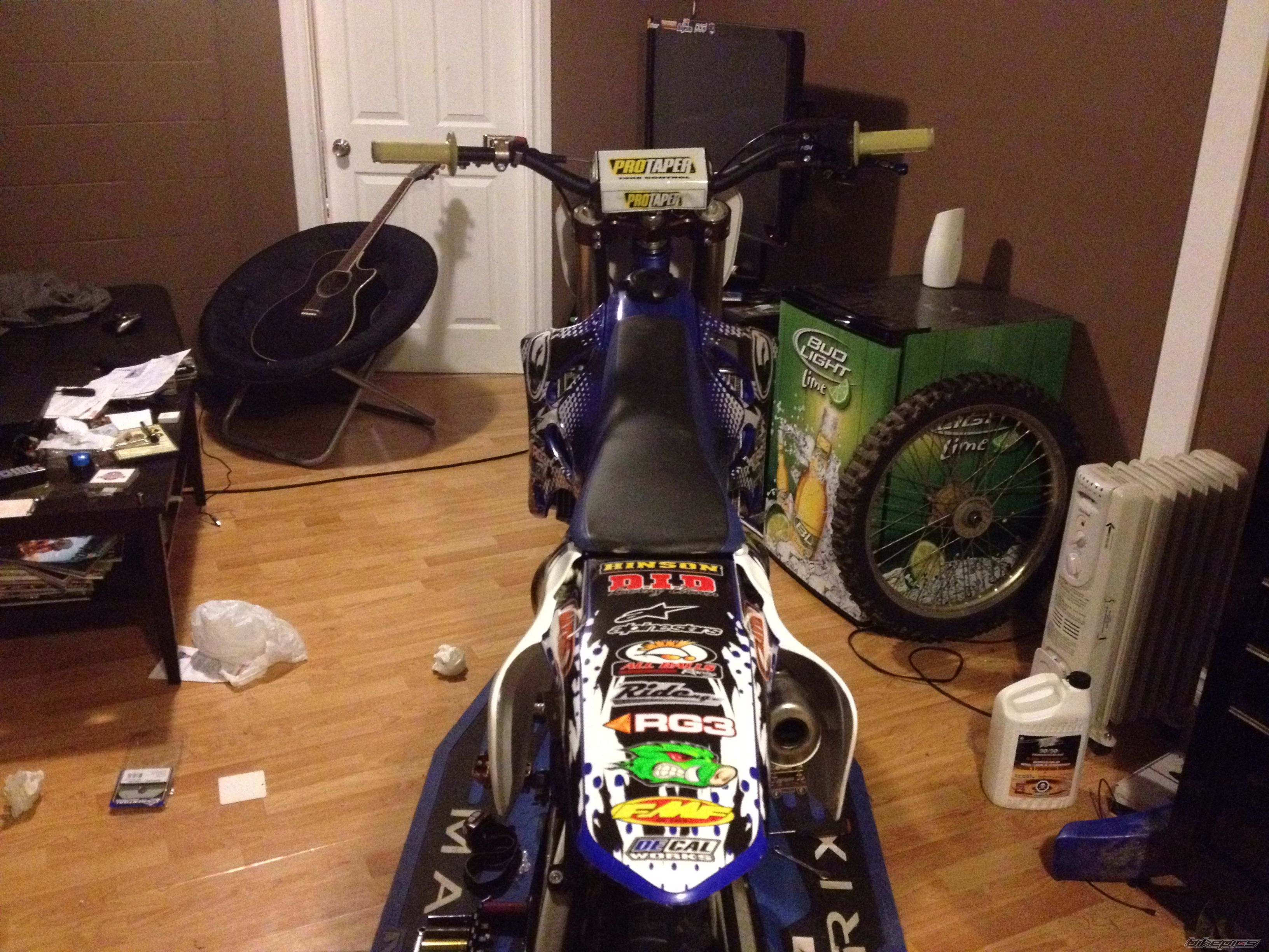Photo 2382855