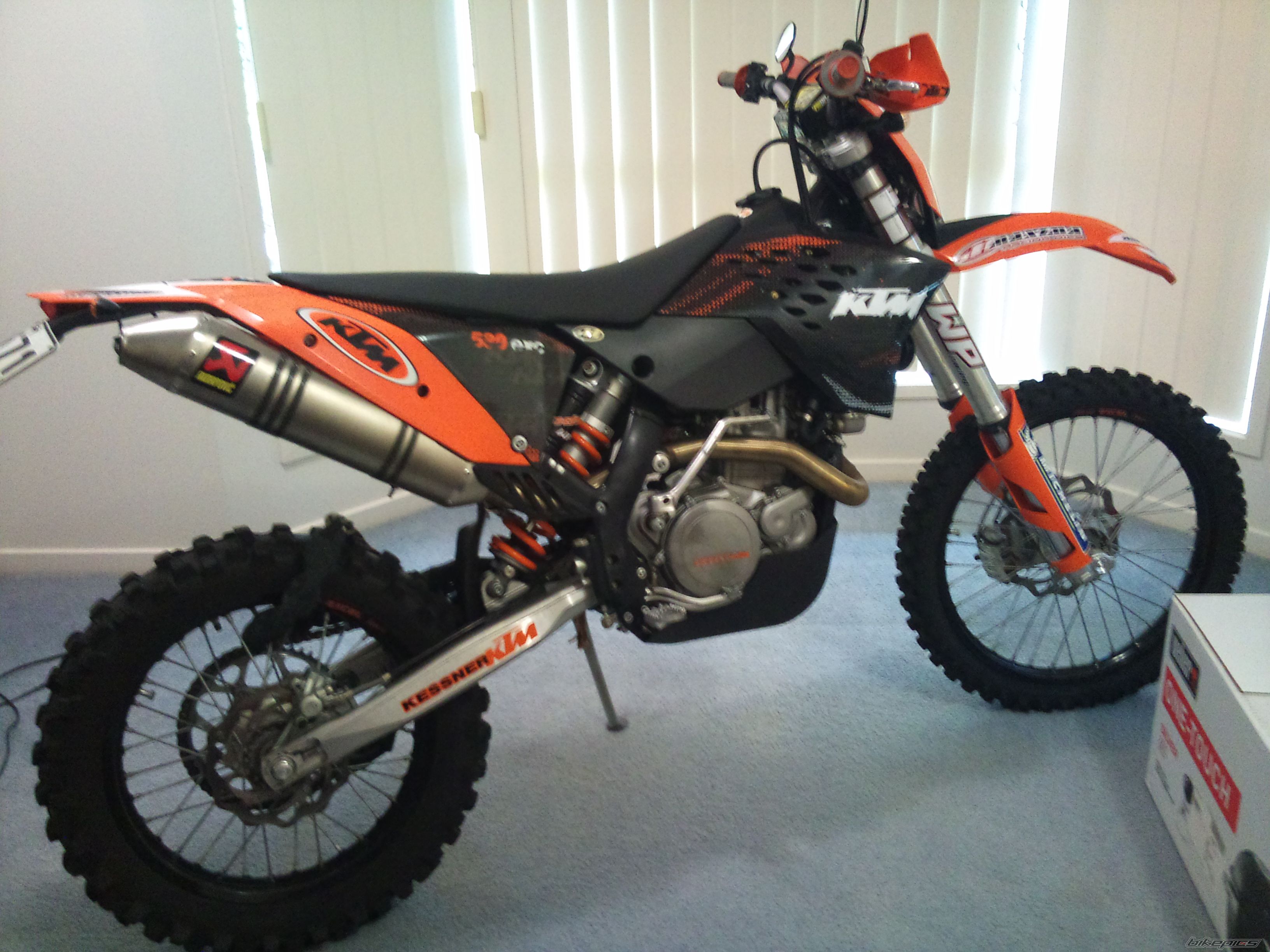 Photo 2382912