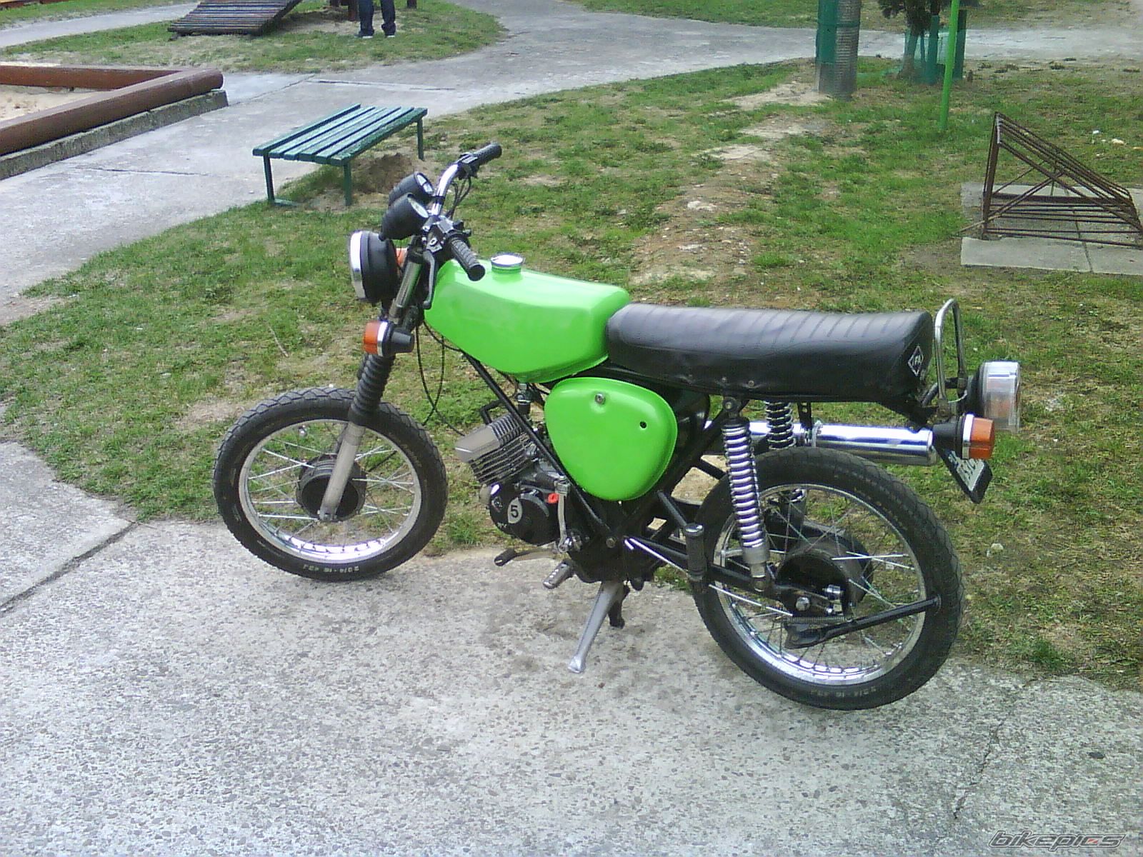 Photo 2383134