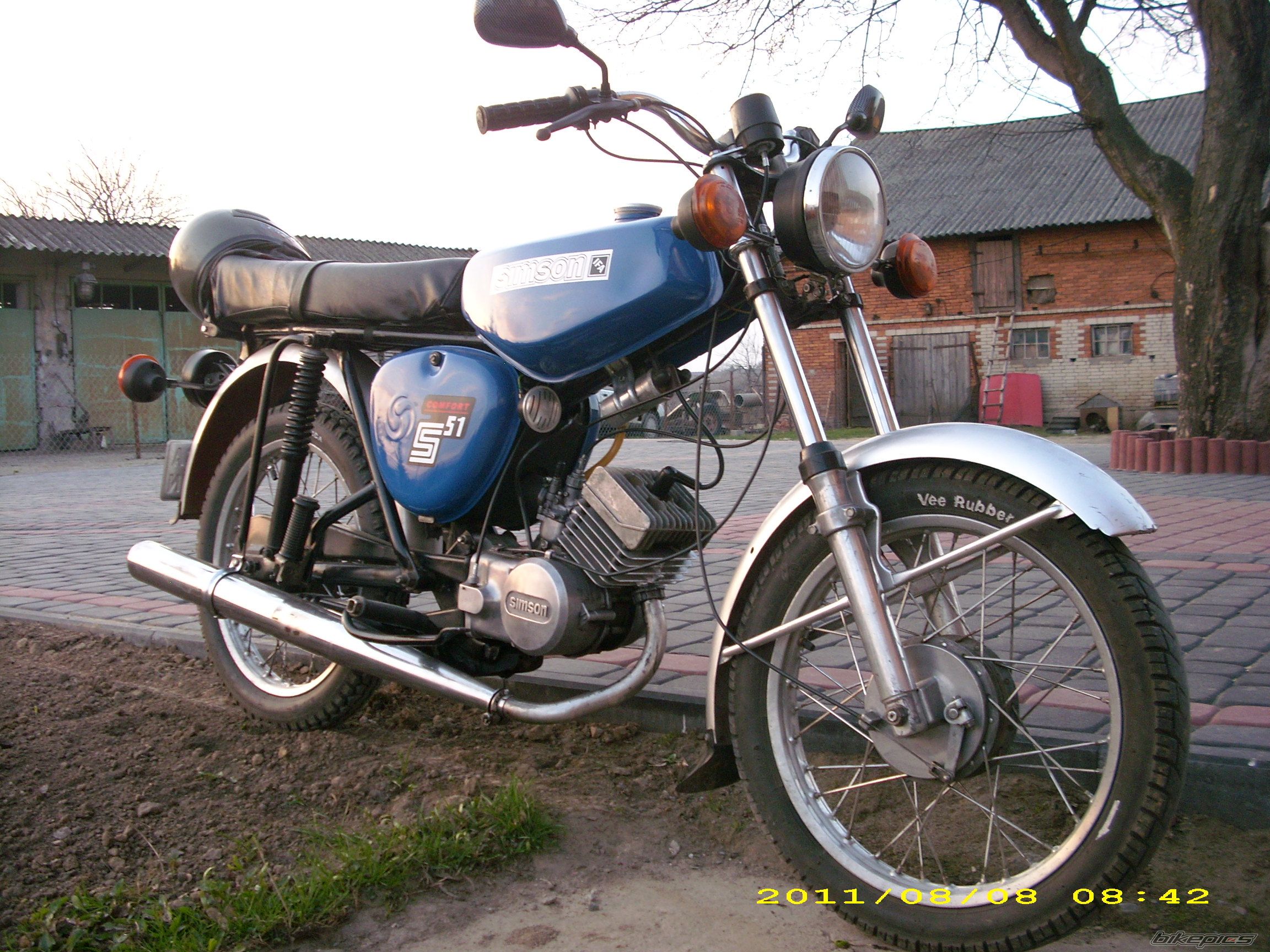 Photo 2383214