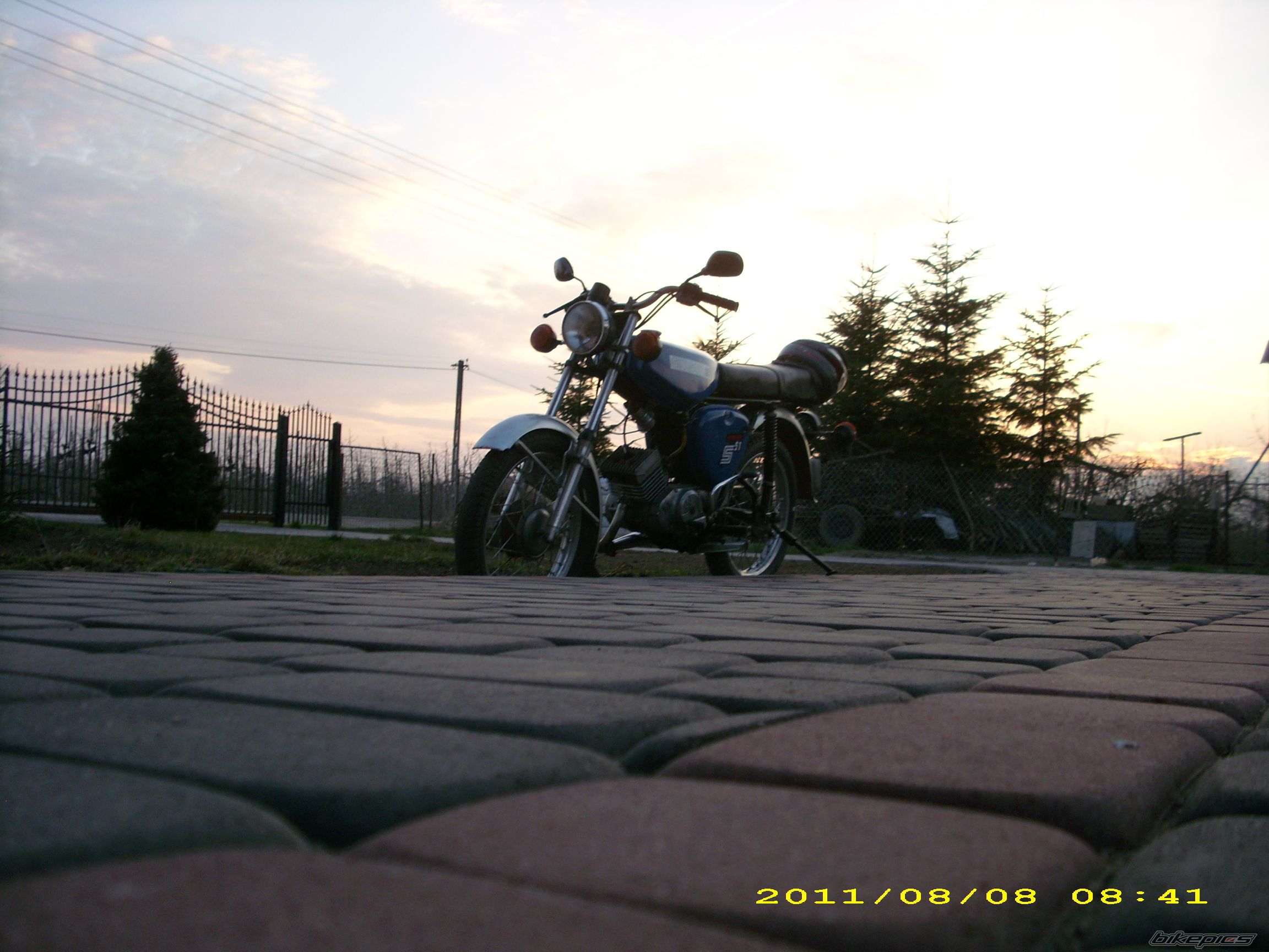 Photo 2383217