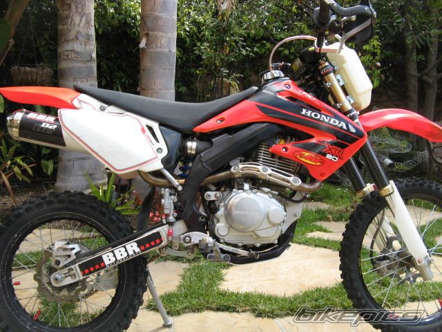 Photo 2383343