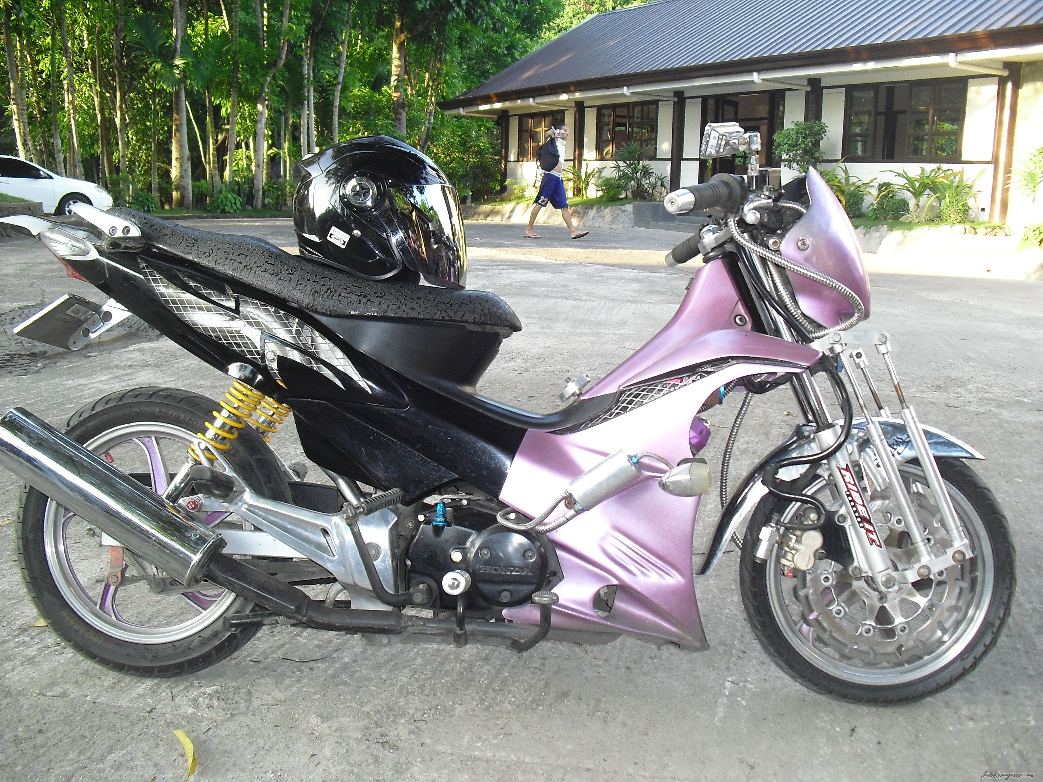 Photo 2383383