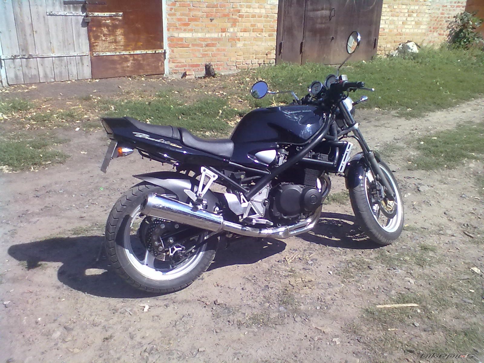 Photo 2383434