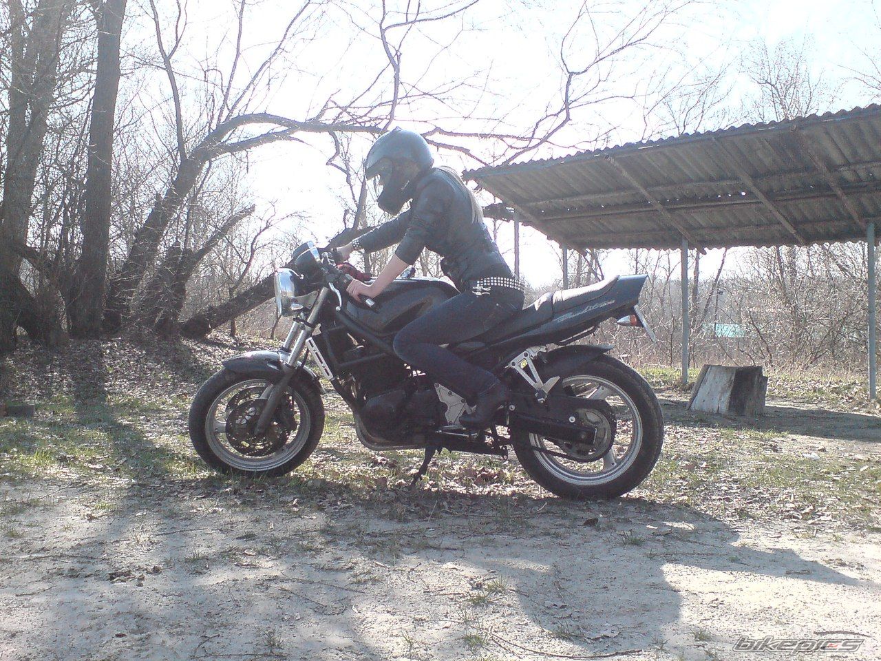 Photo 2383436