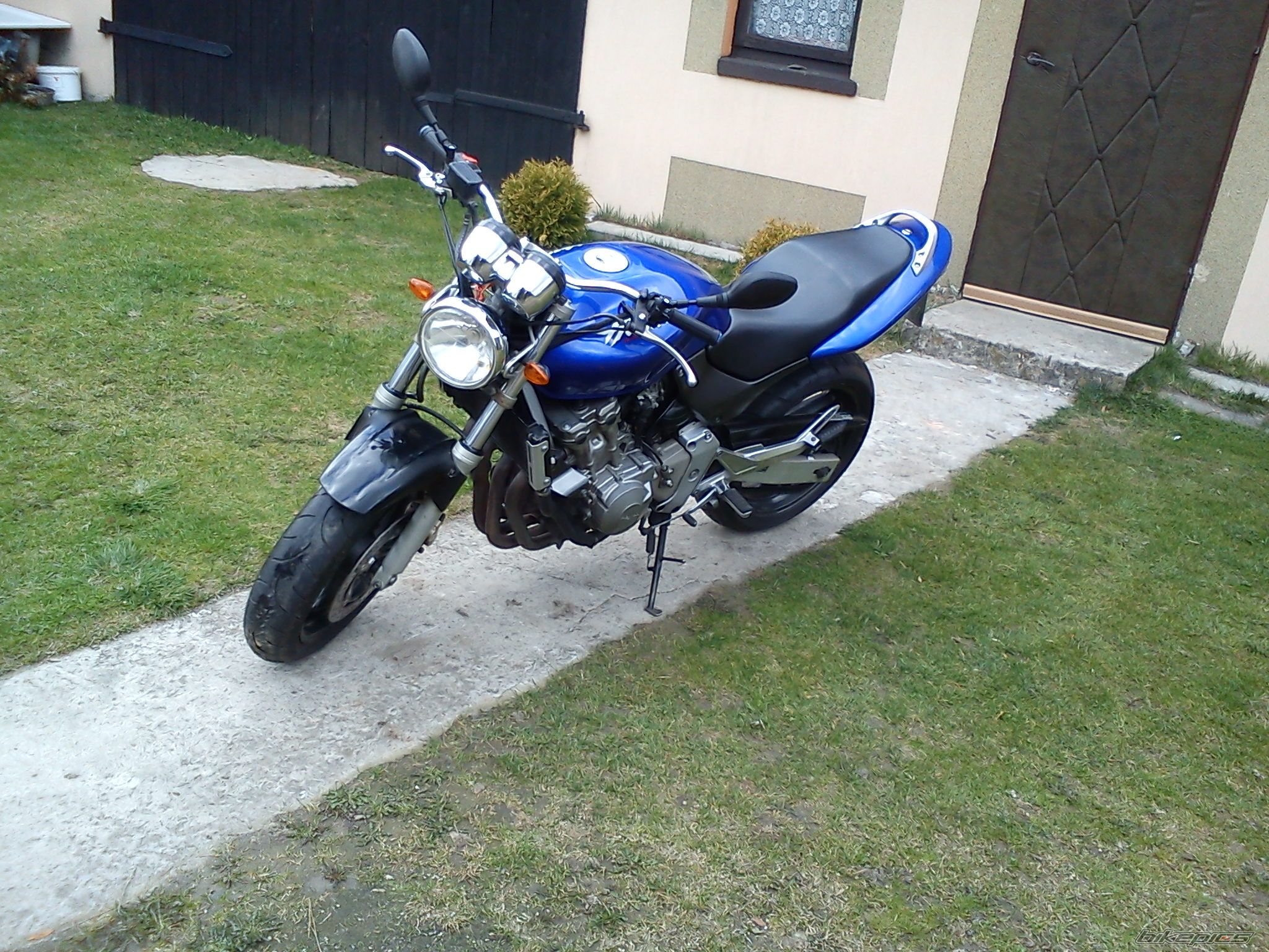 Photo 2383560