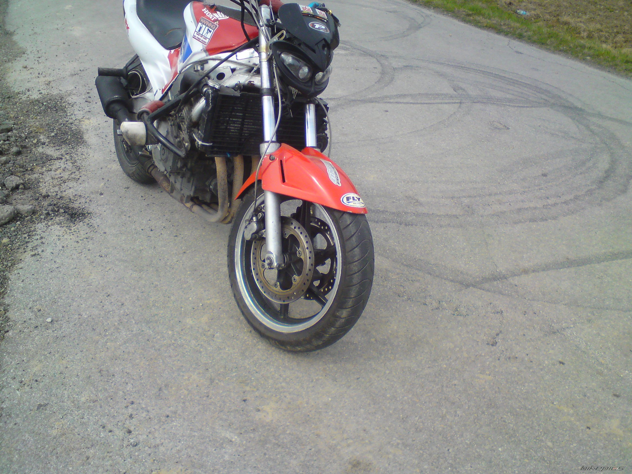 Photo 2383572