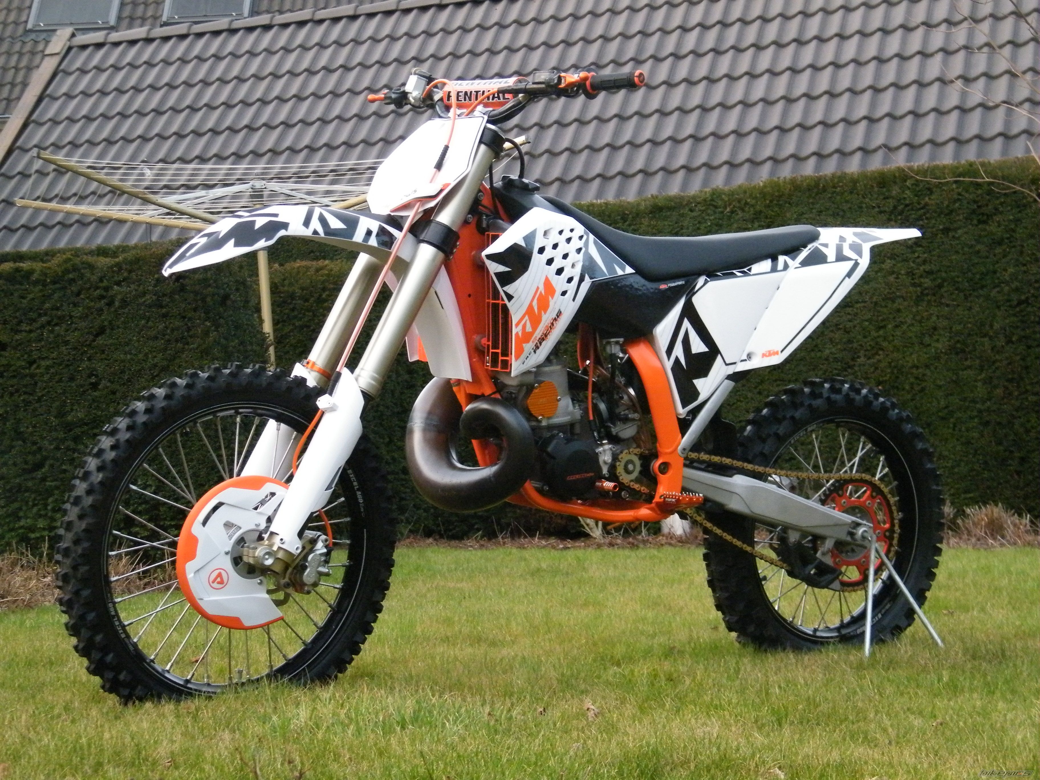 Bike Photo 2383631