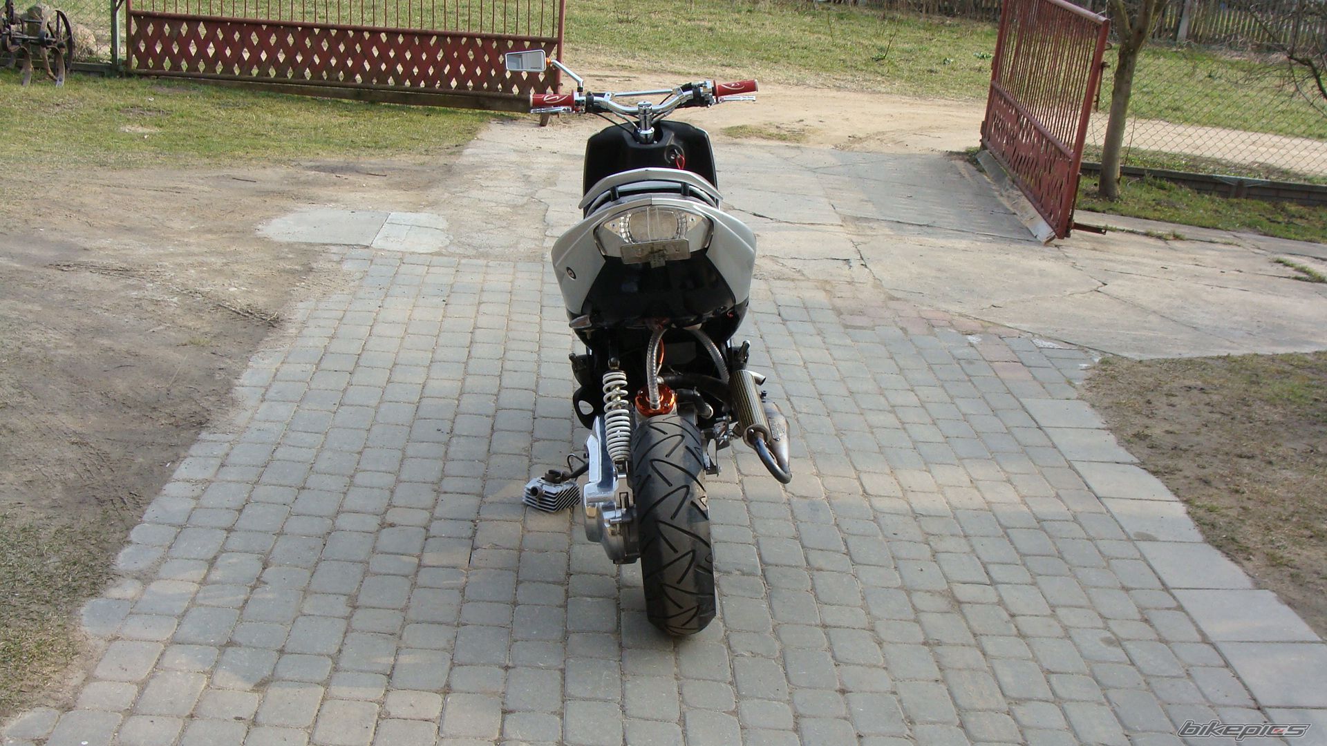 Photo 2383680