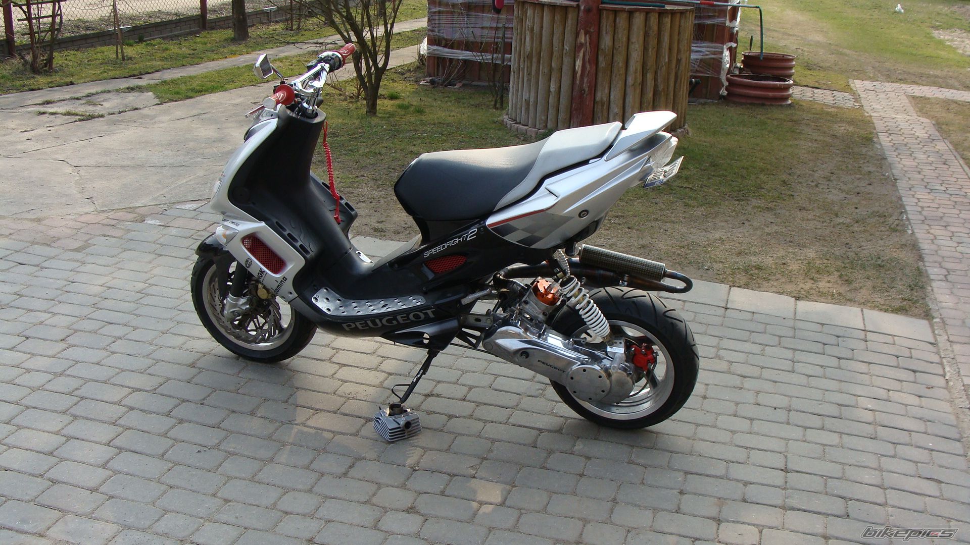 Photo 2383700
