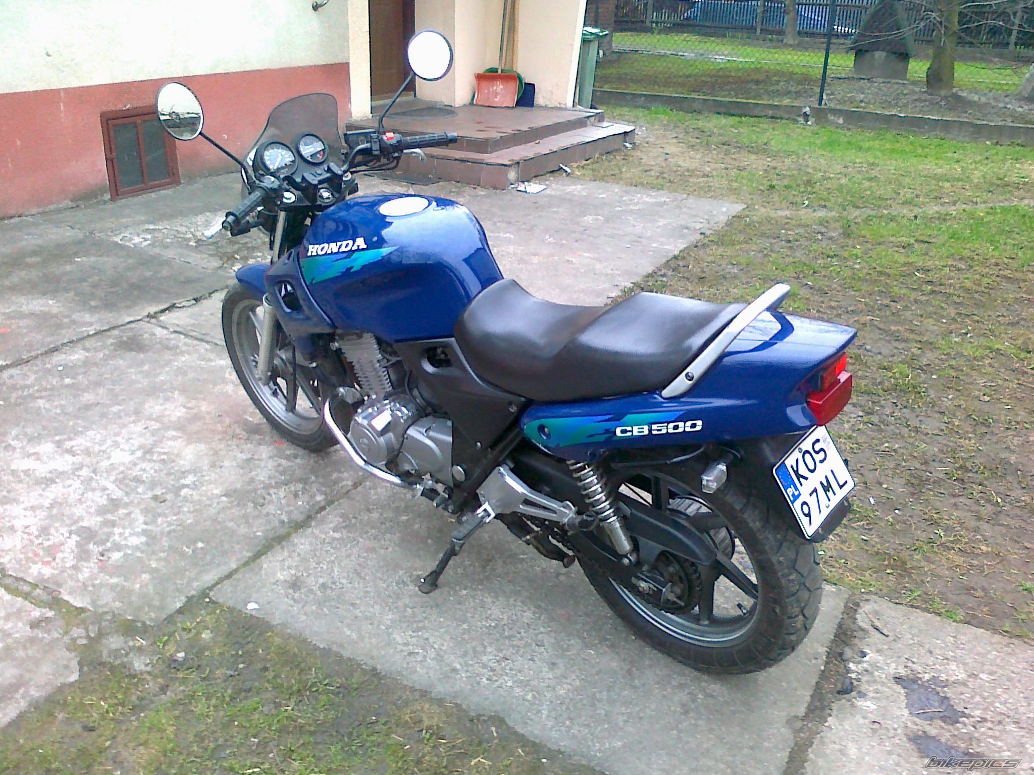 Photo 2383704