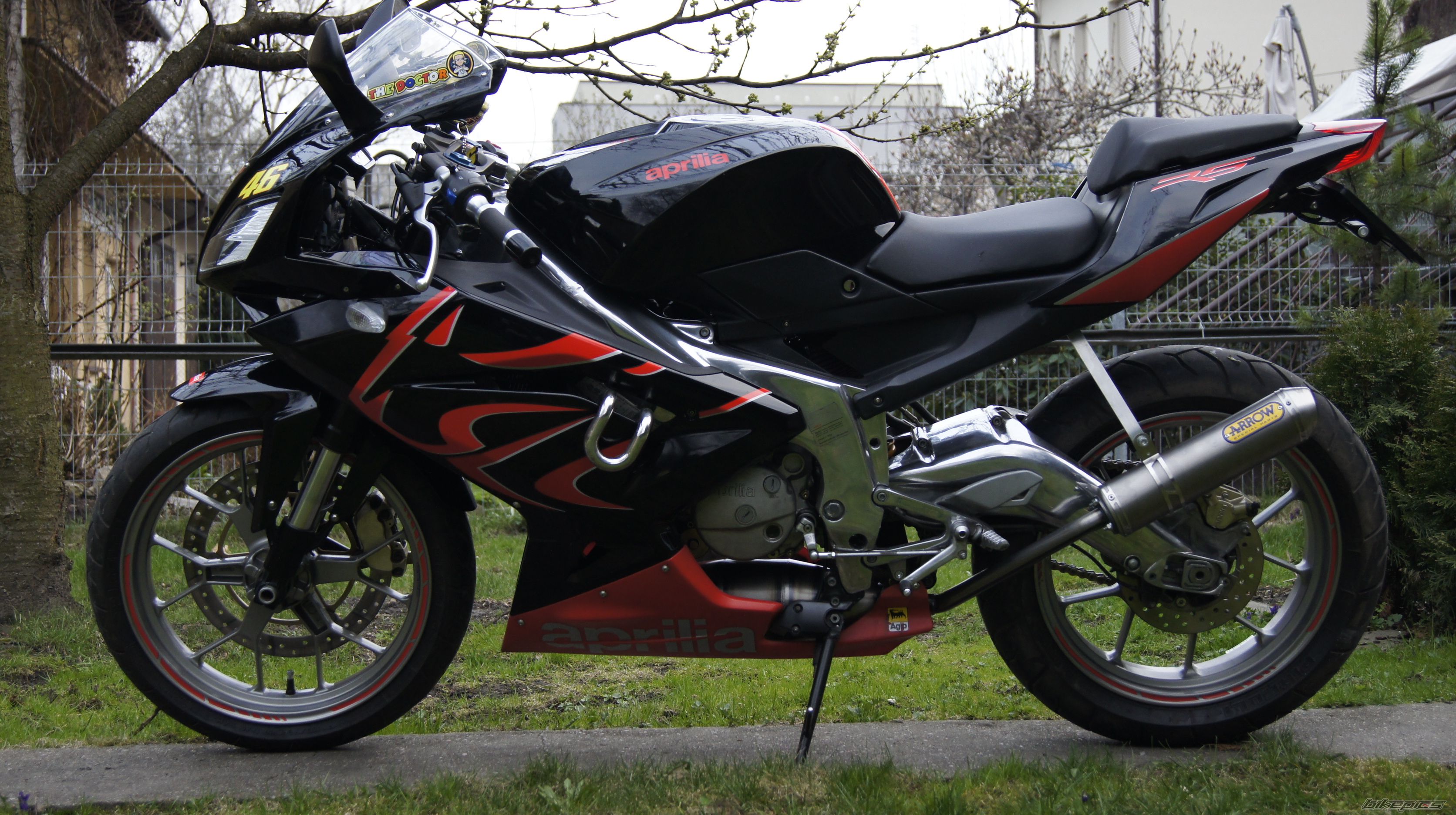Photo 2383873