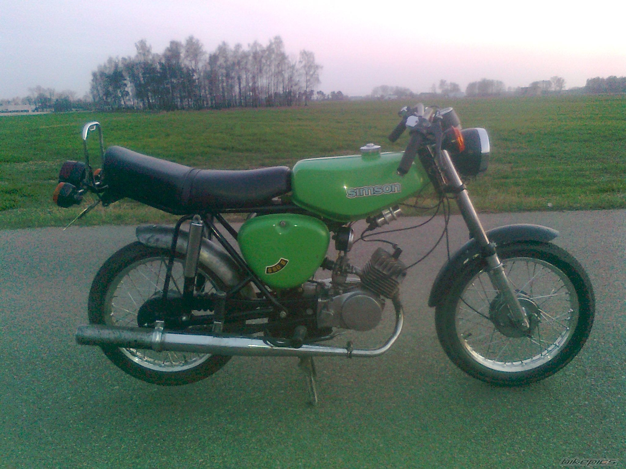 Photo 2383916