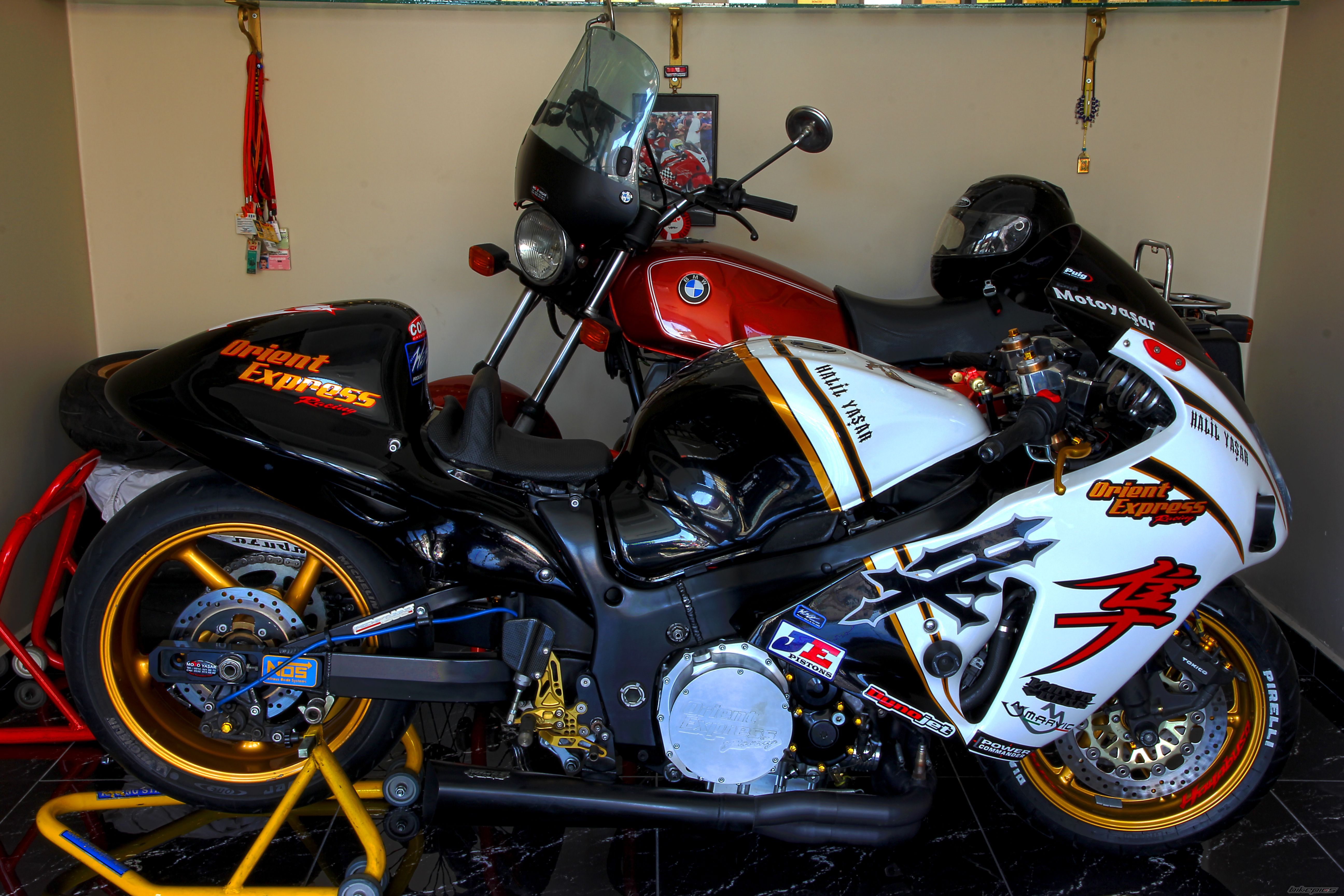 Photo 2383946