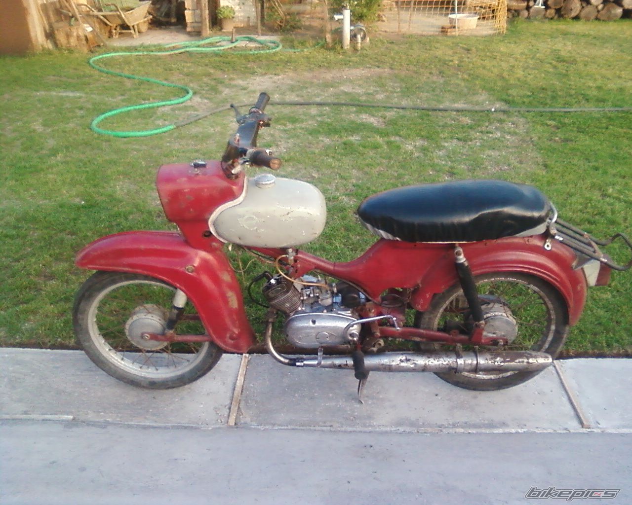 Photo 2384083