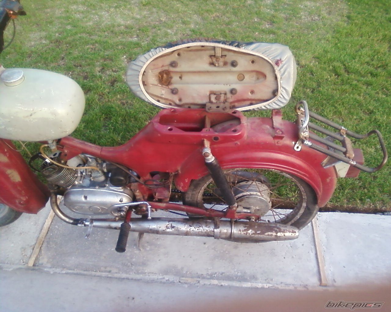 Photo 2384088