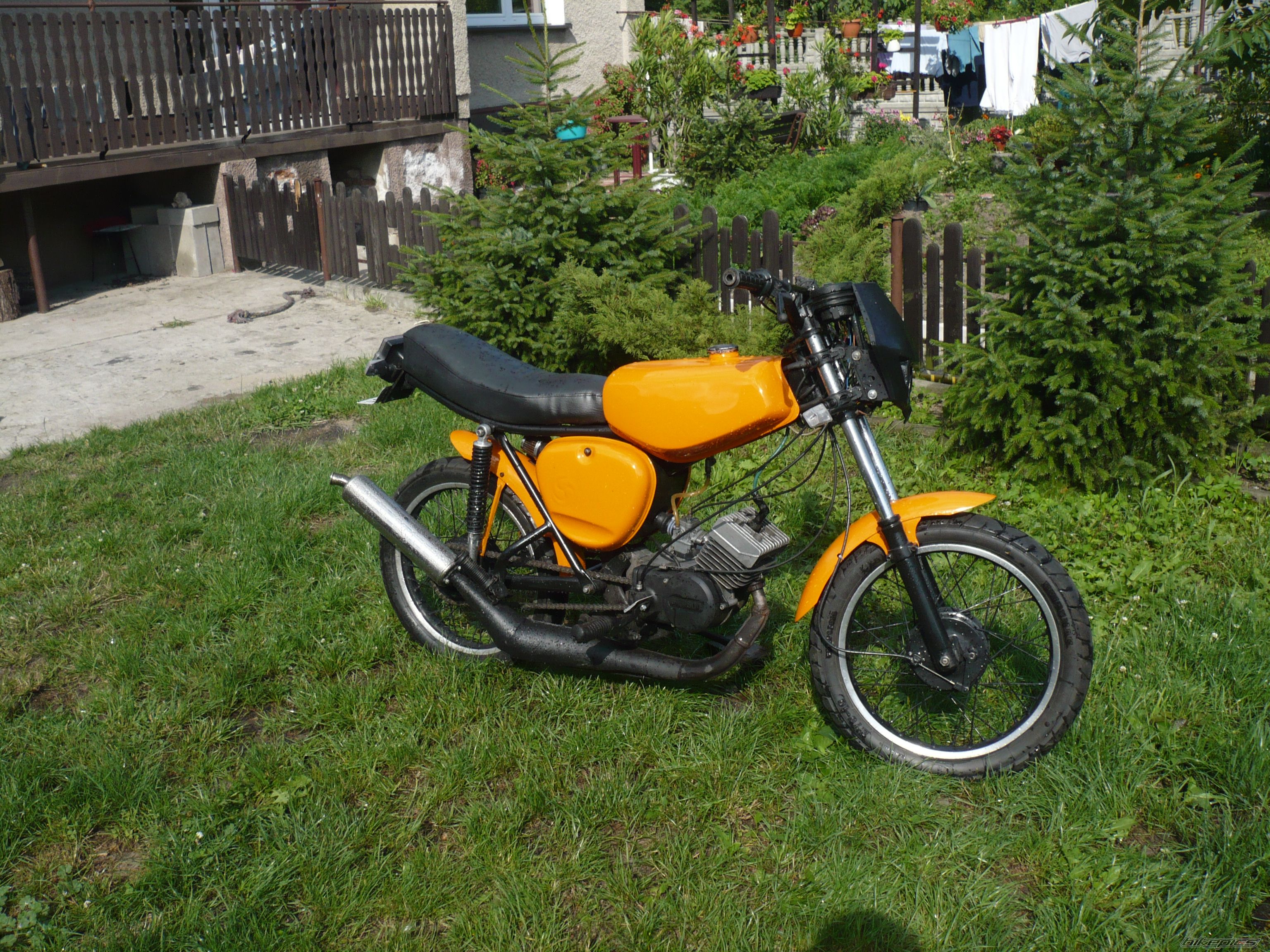 Photo 2384548