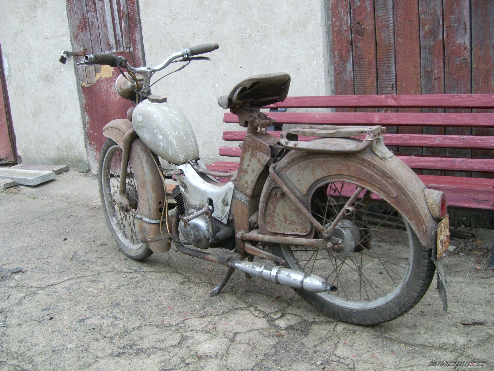 Photo 2384842