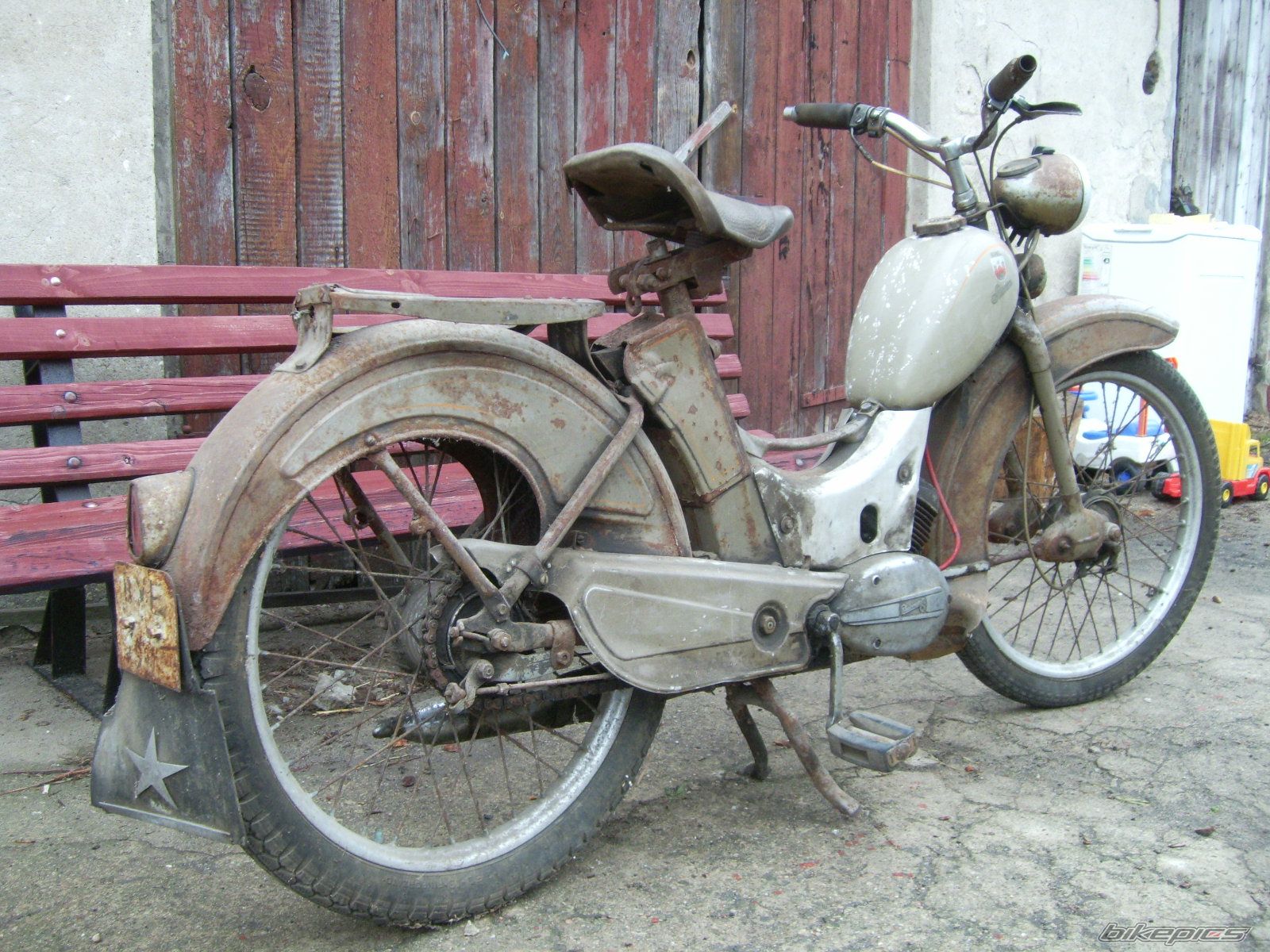 Photo 2384848