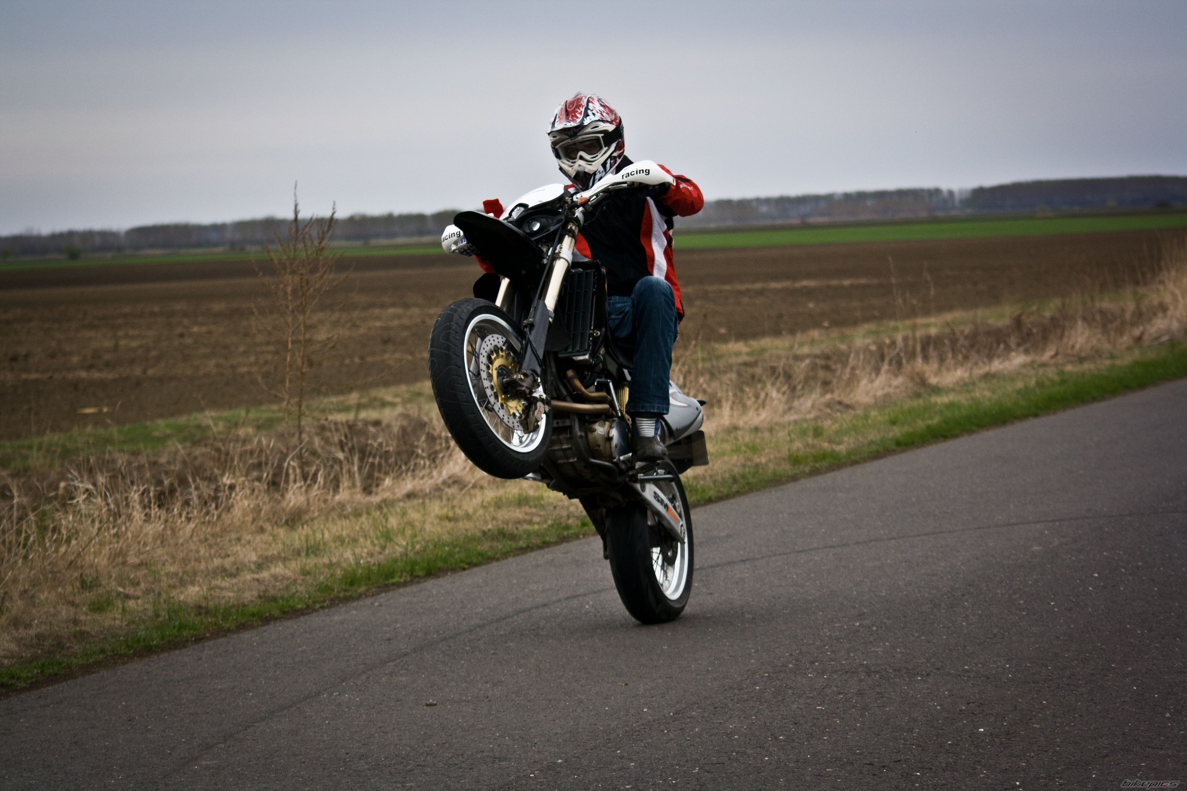 Bike Photo 2384892
