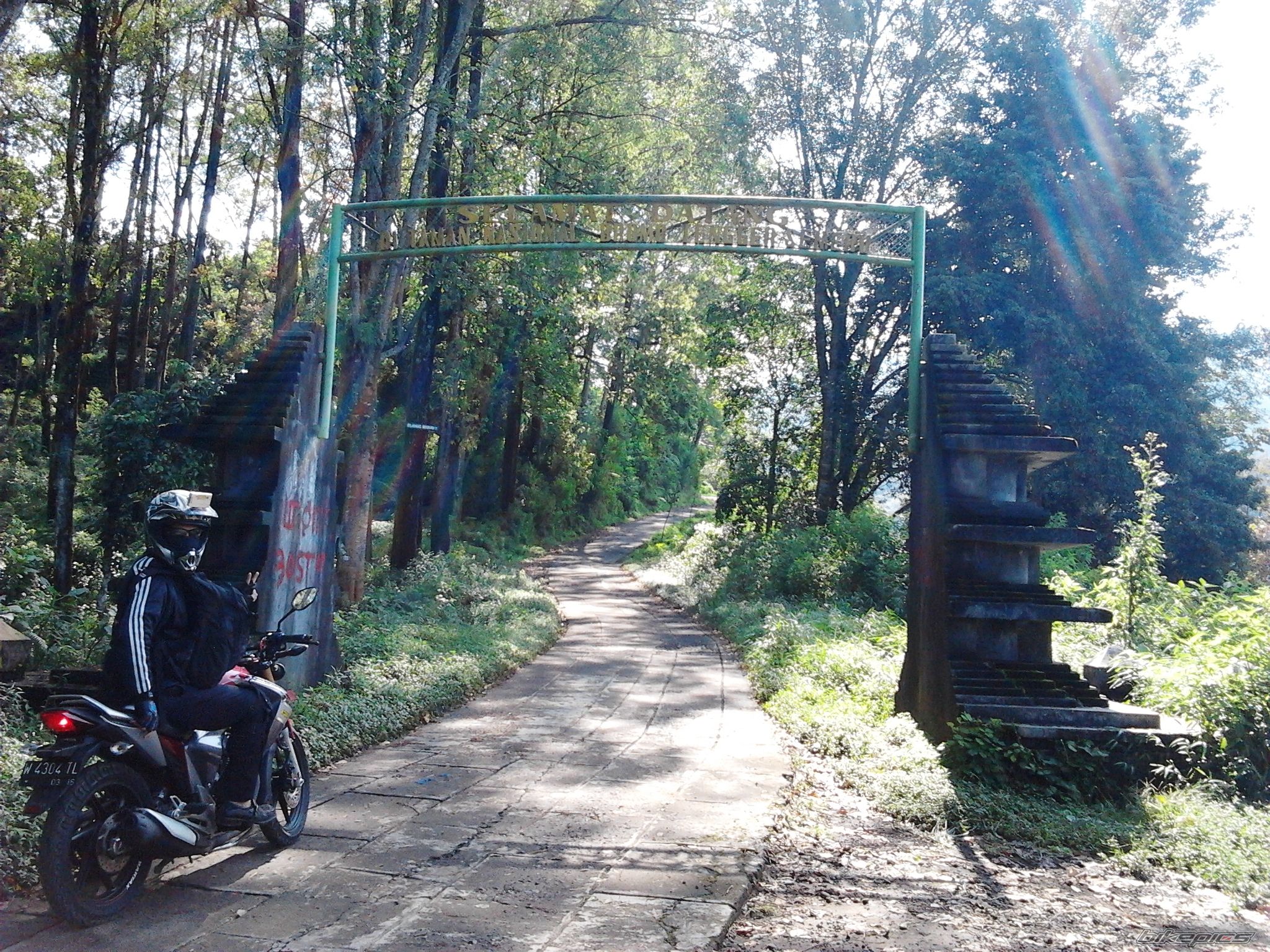 Bike Photo 2384943