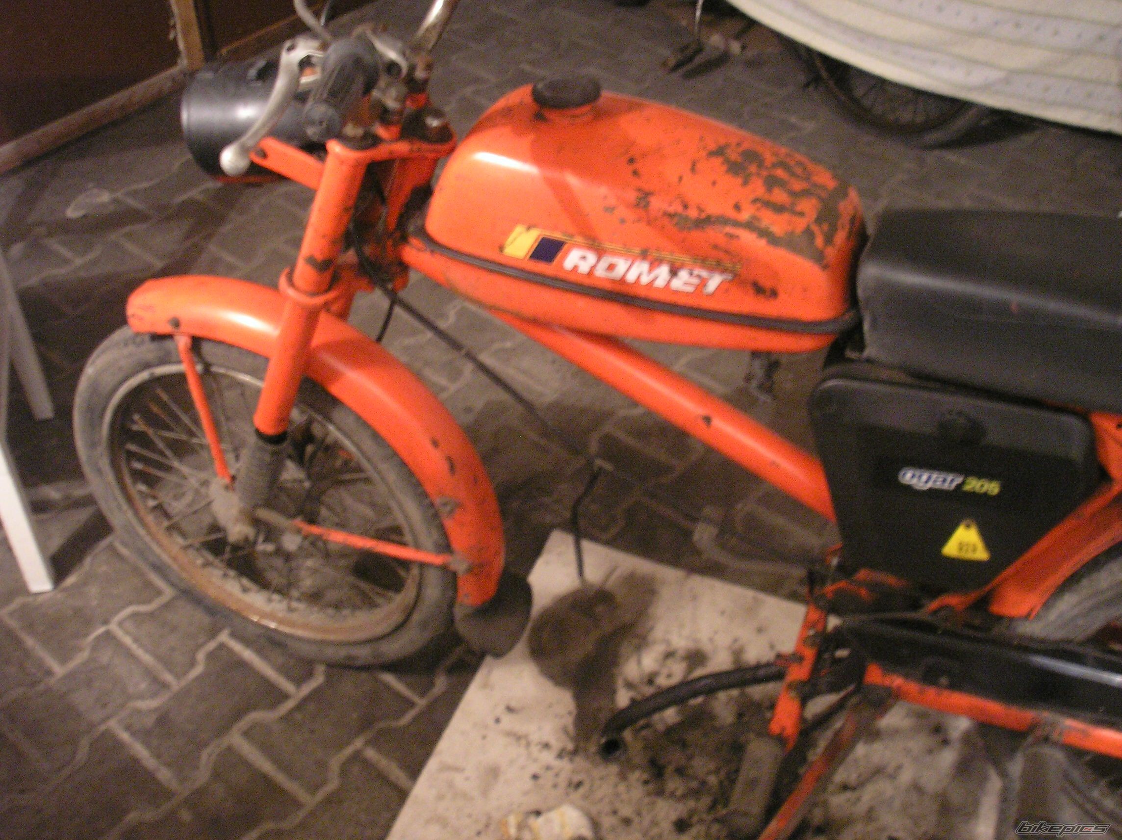 Photo 2385289