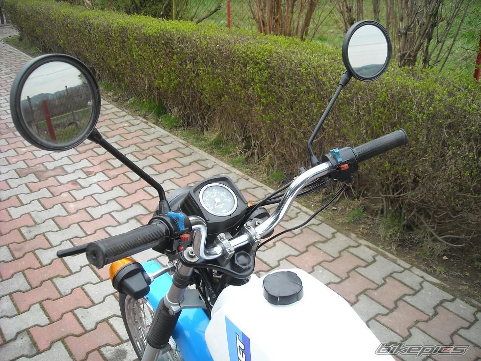 Photo 2385569