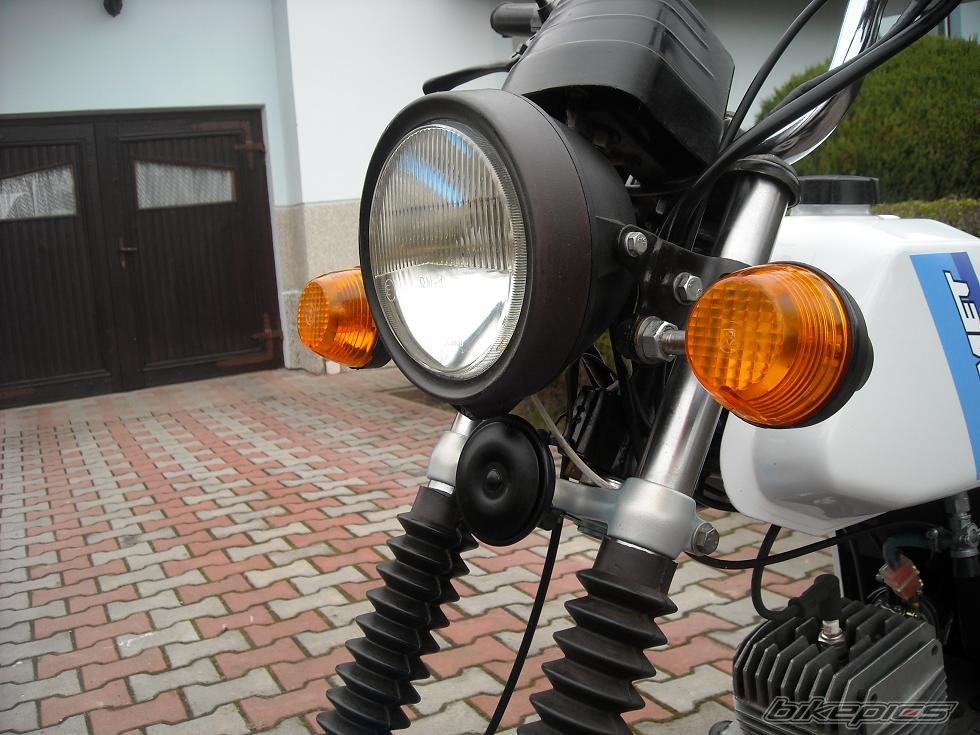 Photo 2385577