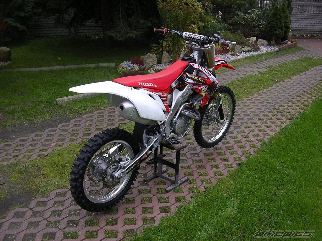 Photo 2385771