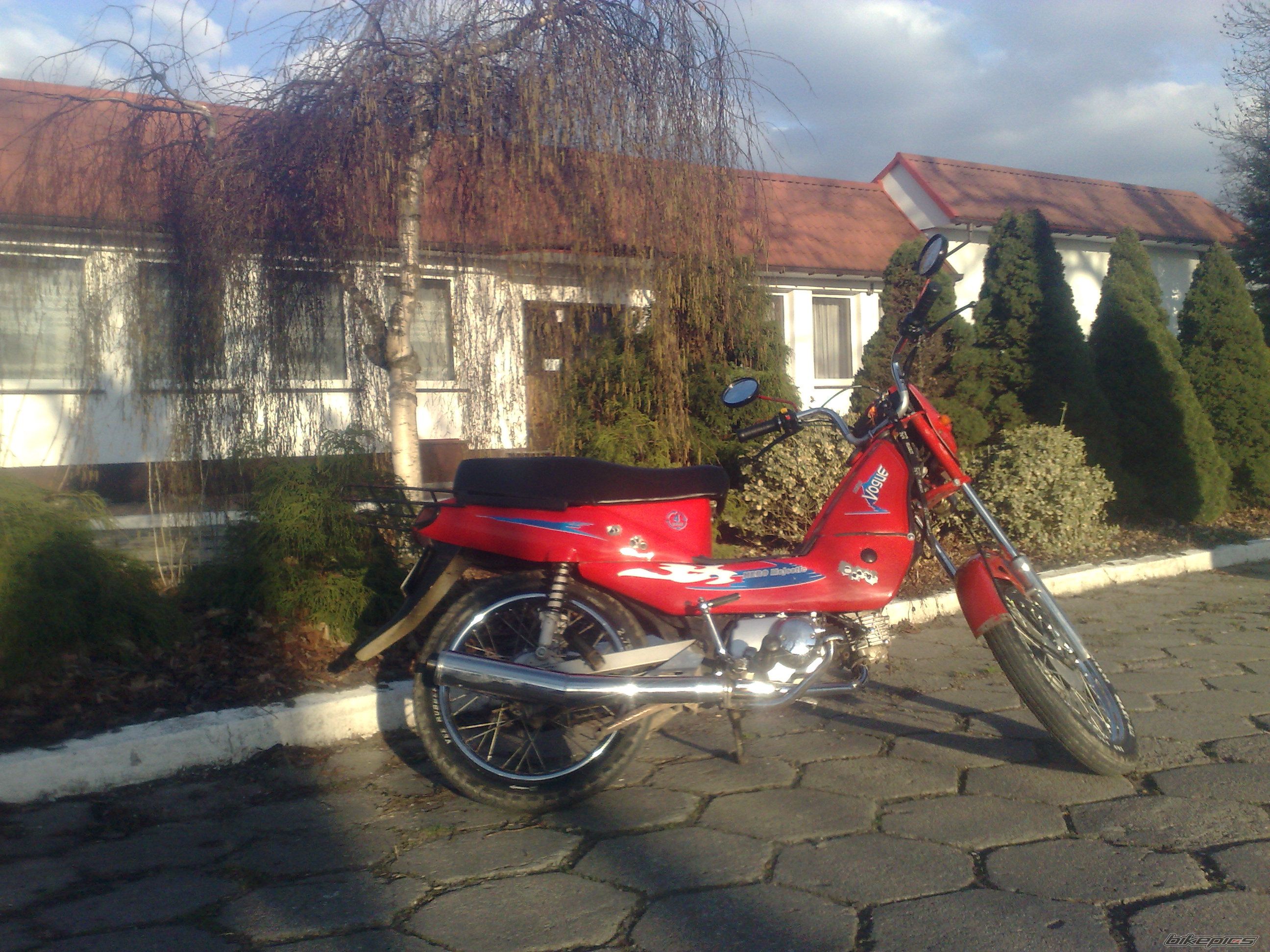 Photo 2386118