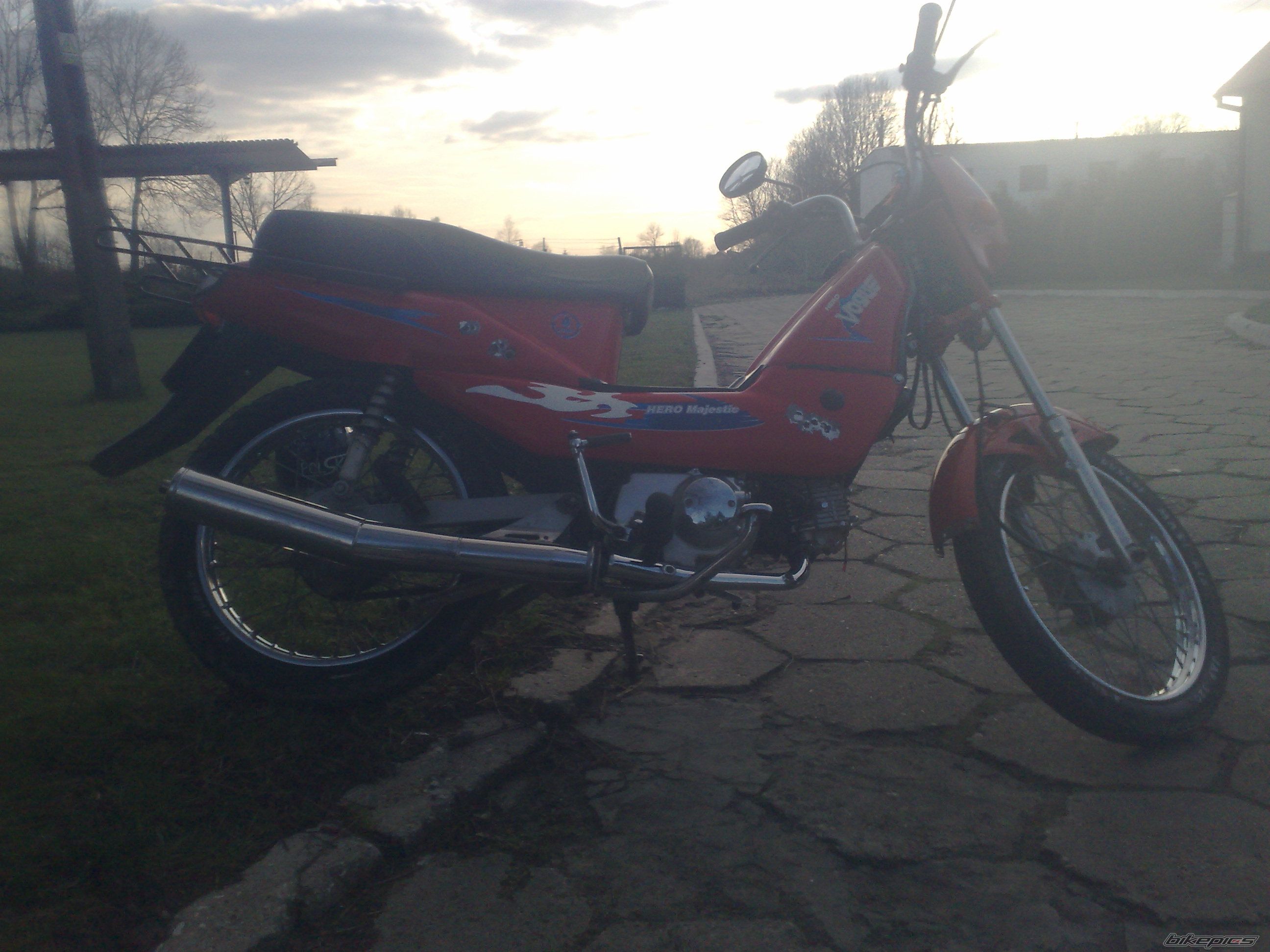 Photo 2386126