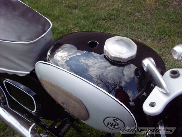 Photo 2386136