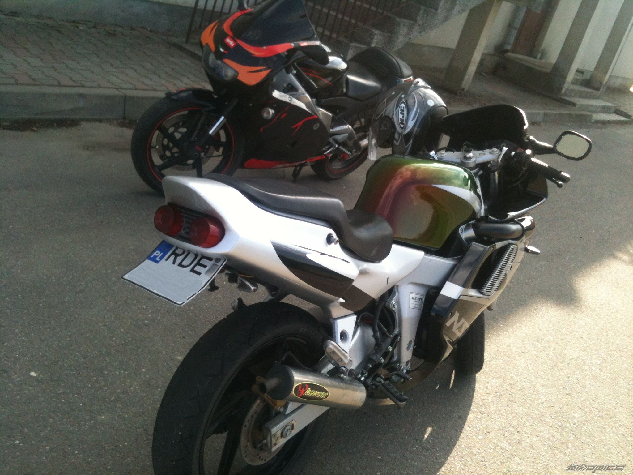 Photo 2386696