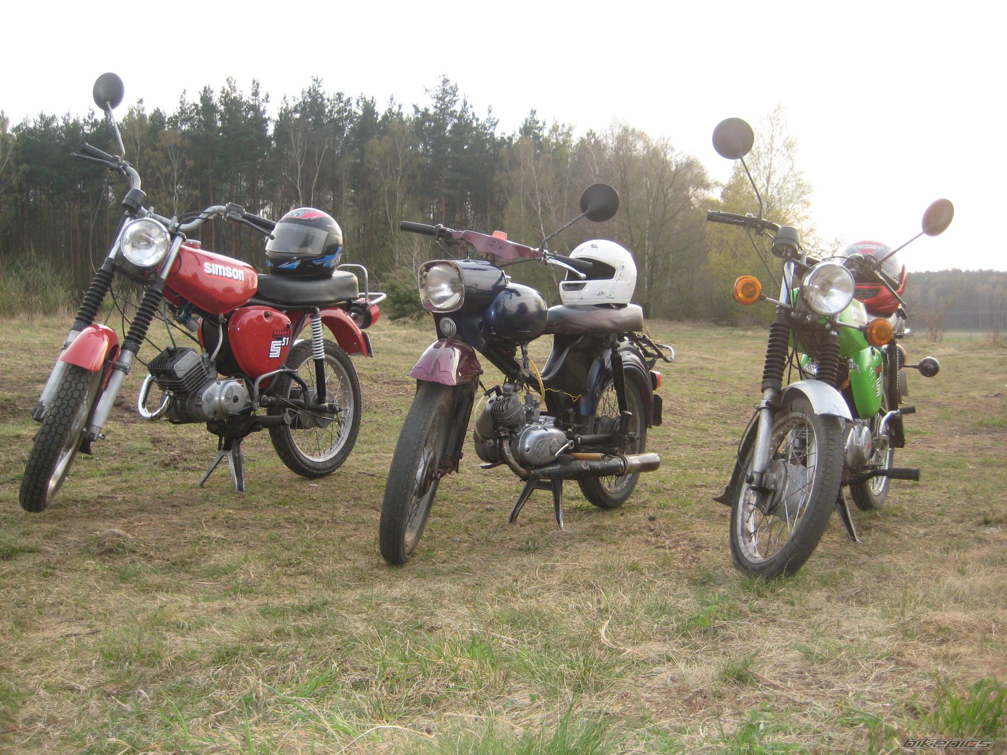 Photo 2387144
