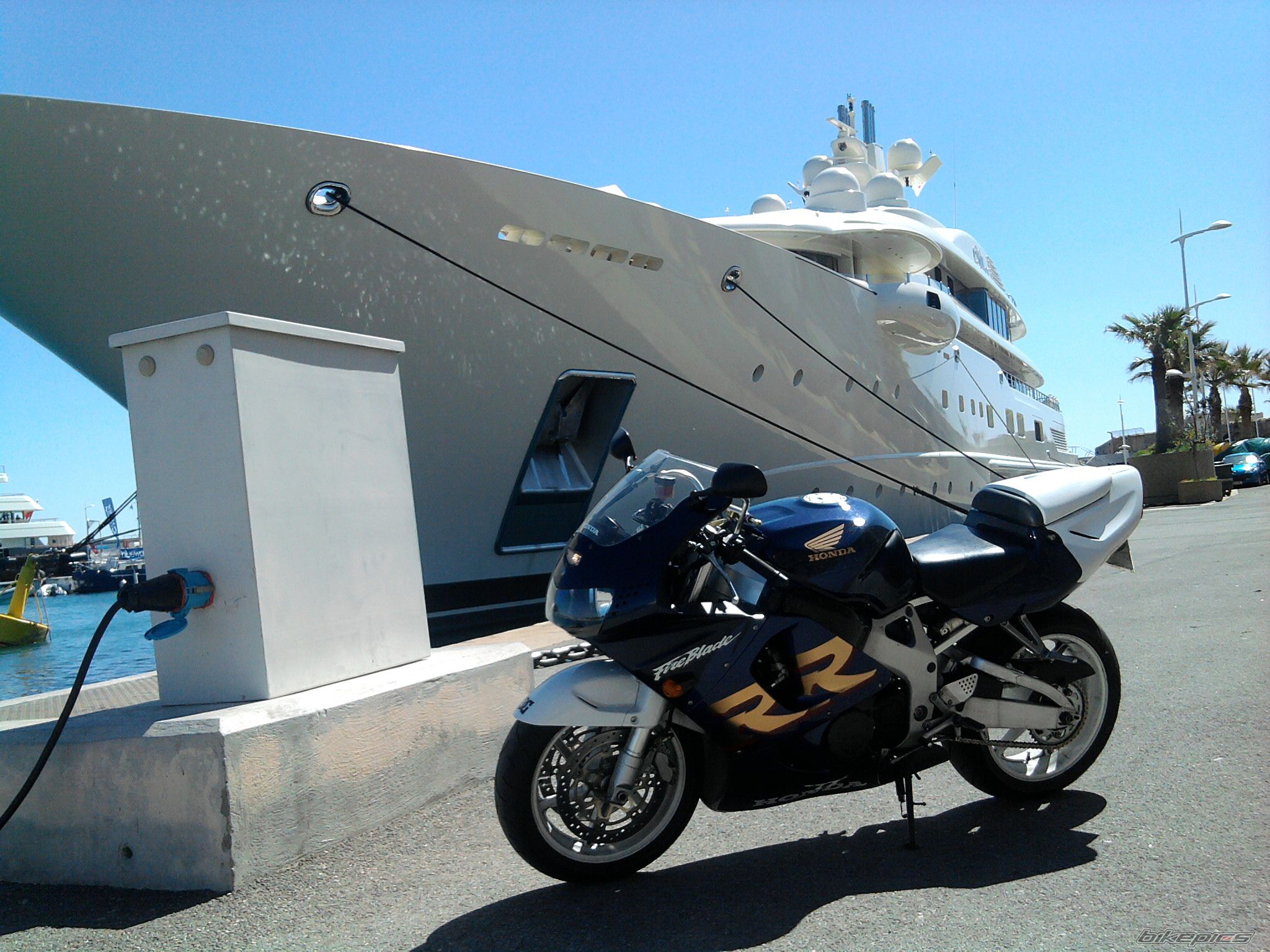 Photo 2387272