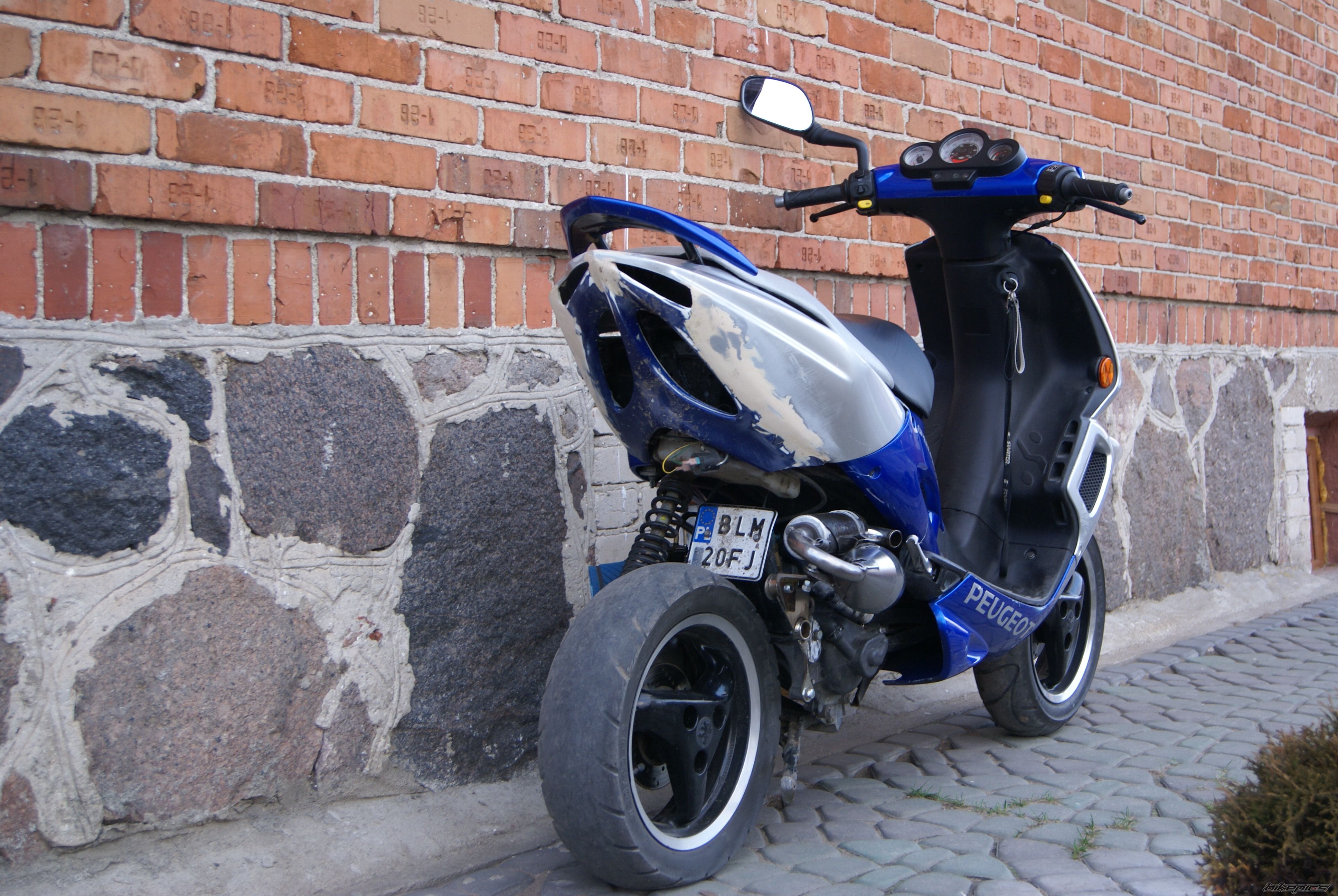 Photo 2387285