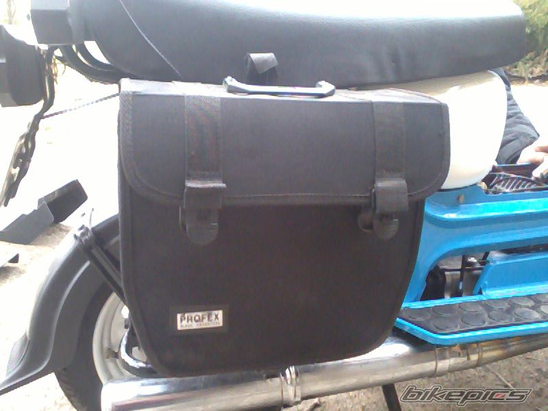 Photo 2387372