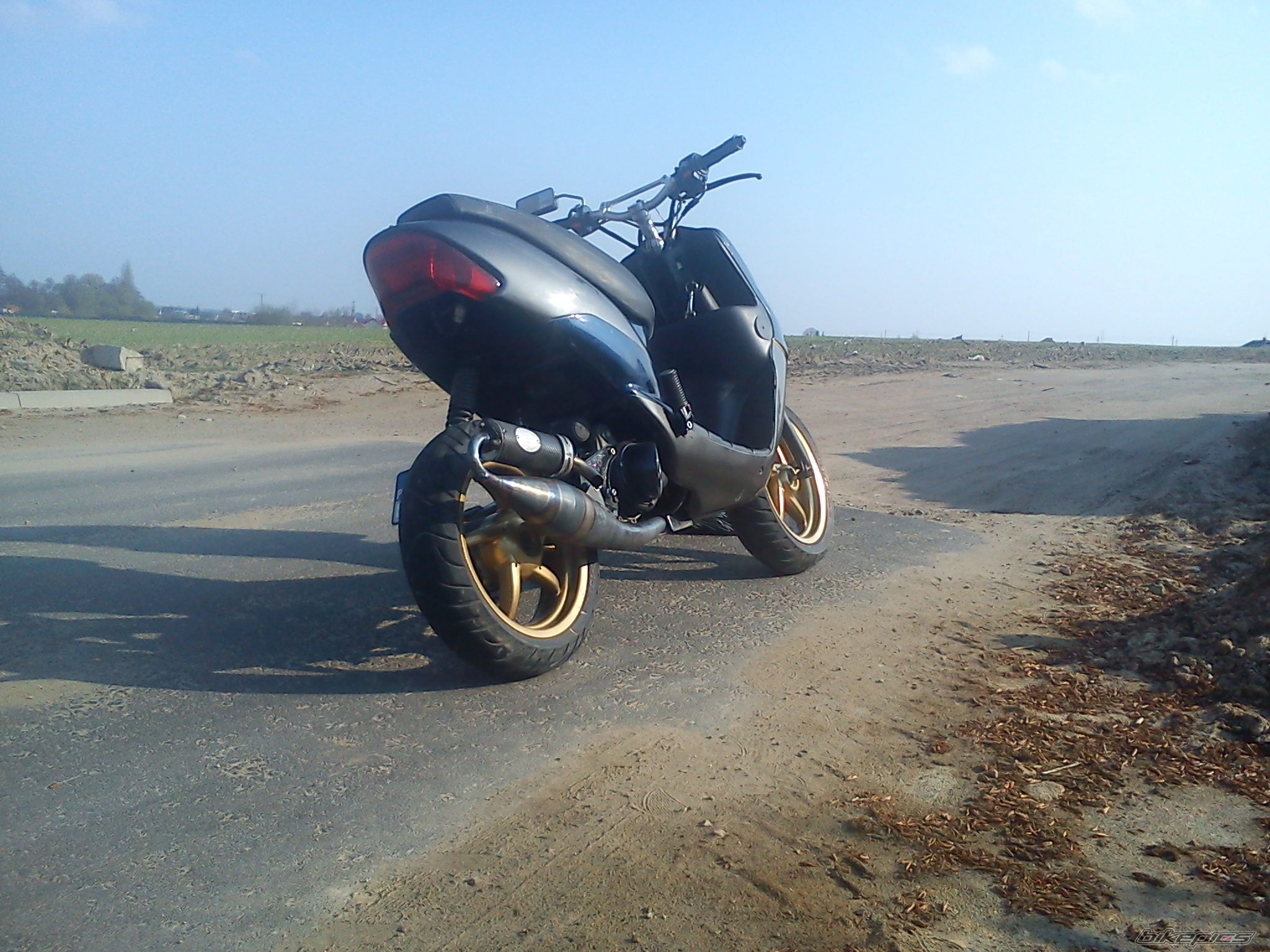 Photo 2387586