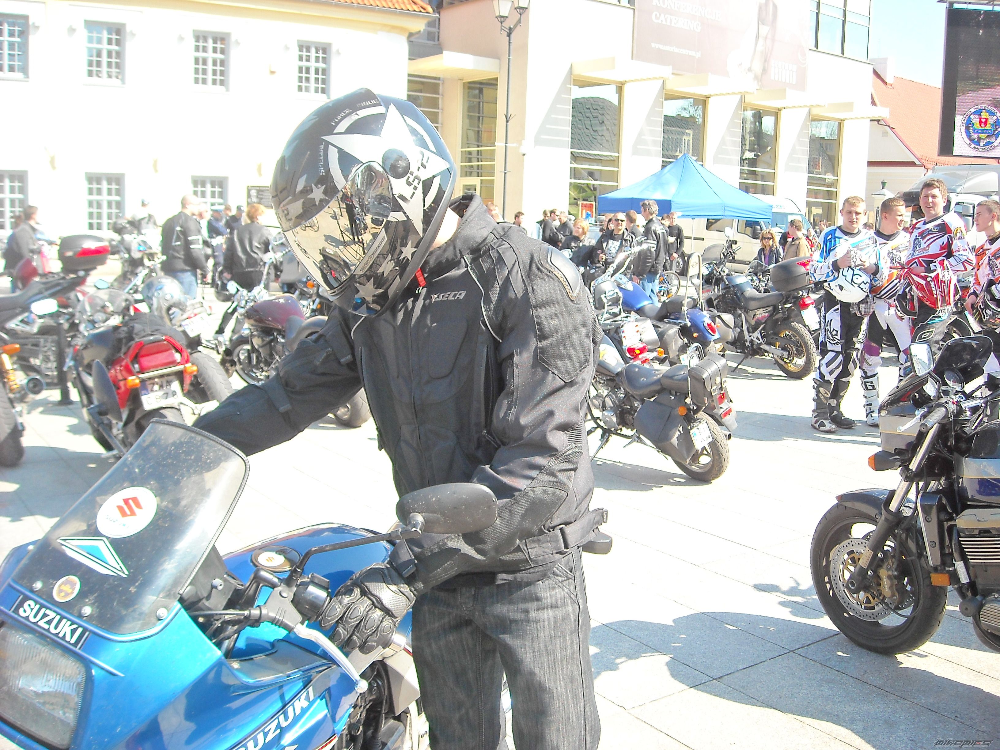 Photo 2387757