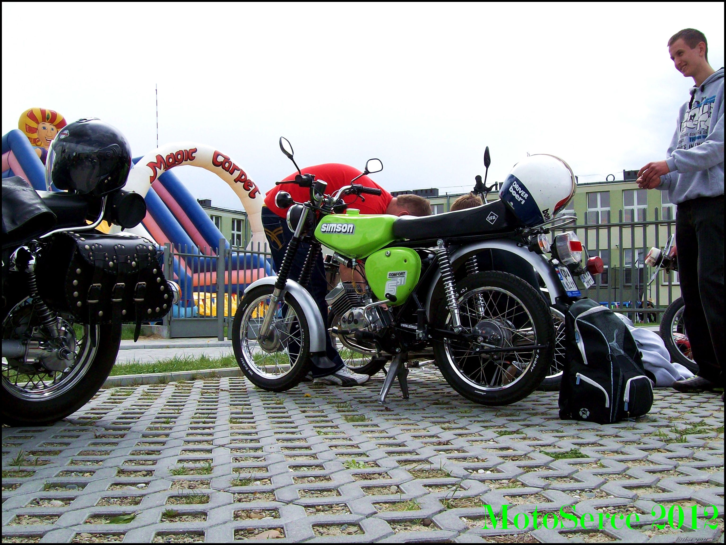 Photo 2387769