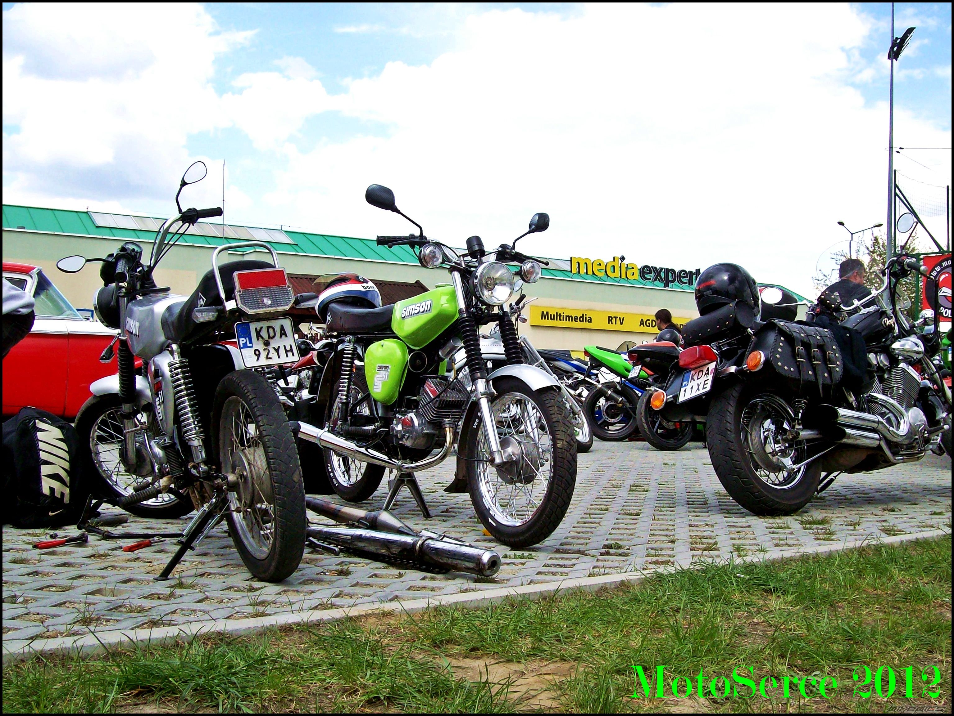 Photo 2387772