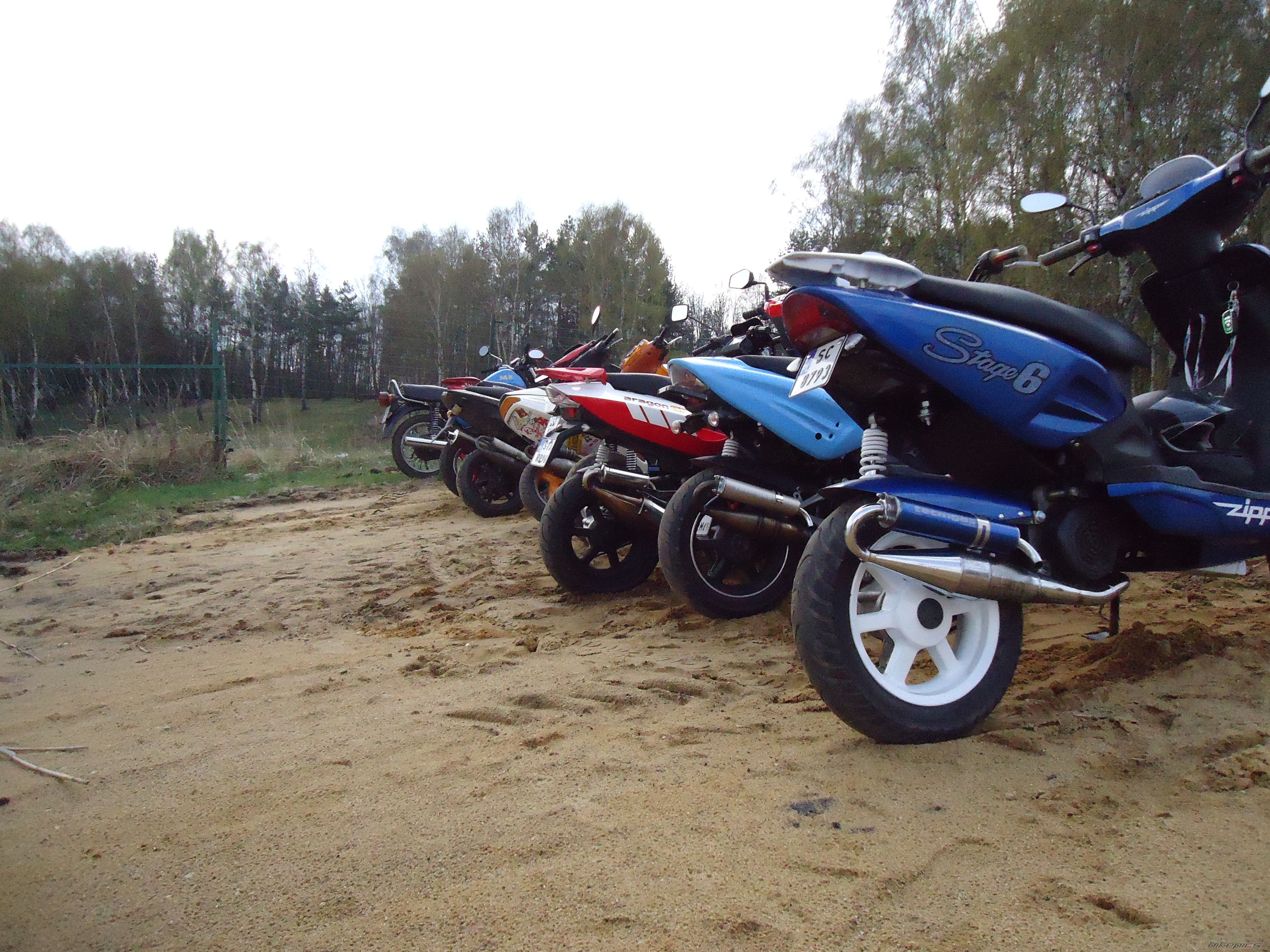 Photo 2387783