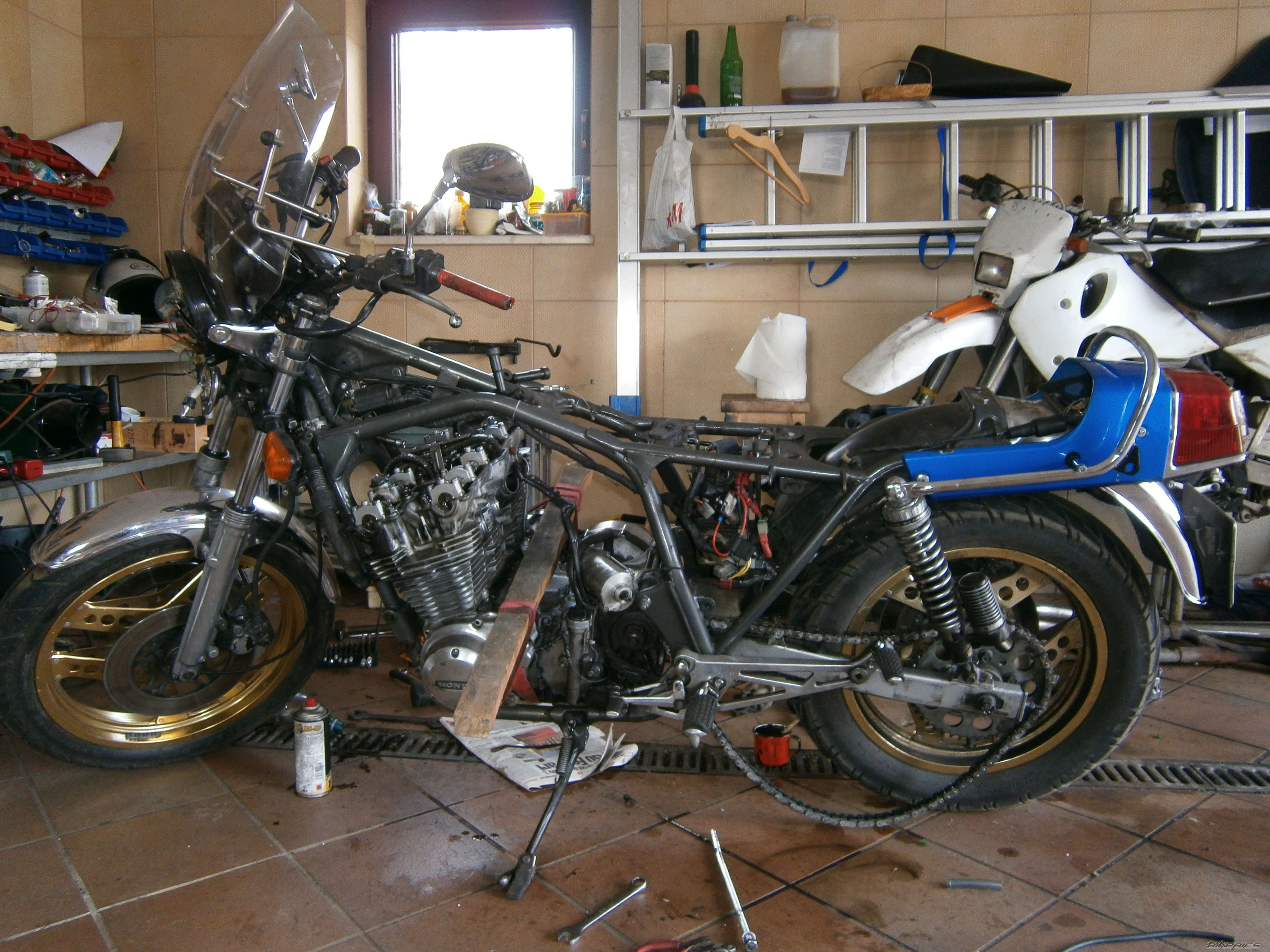 Photo 2387838