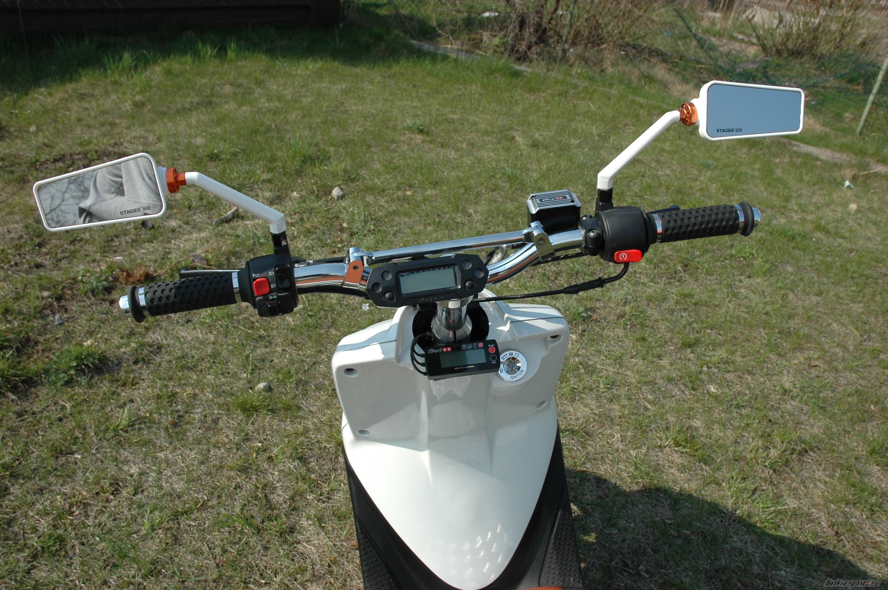 Photo 2387884