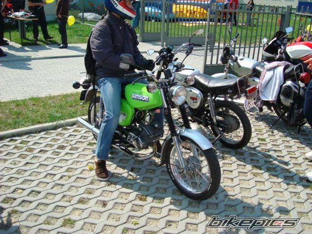 Photo 2387951