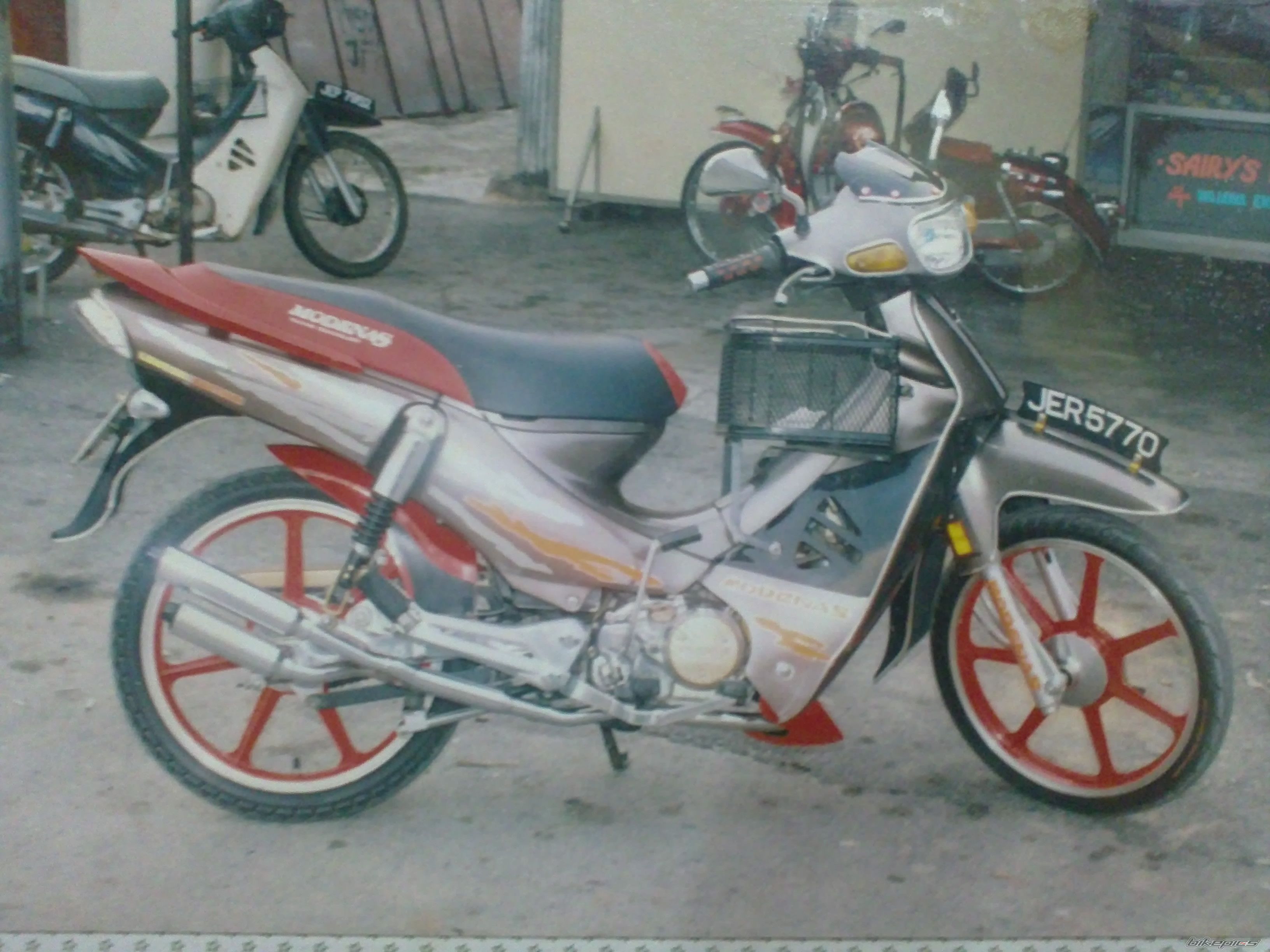 Bike Photo 2388185