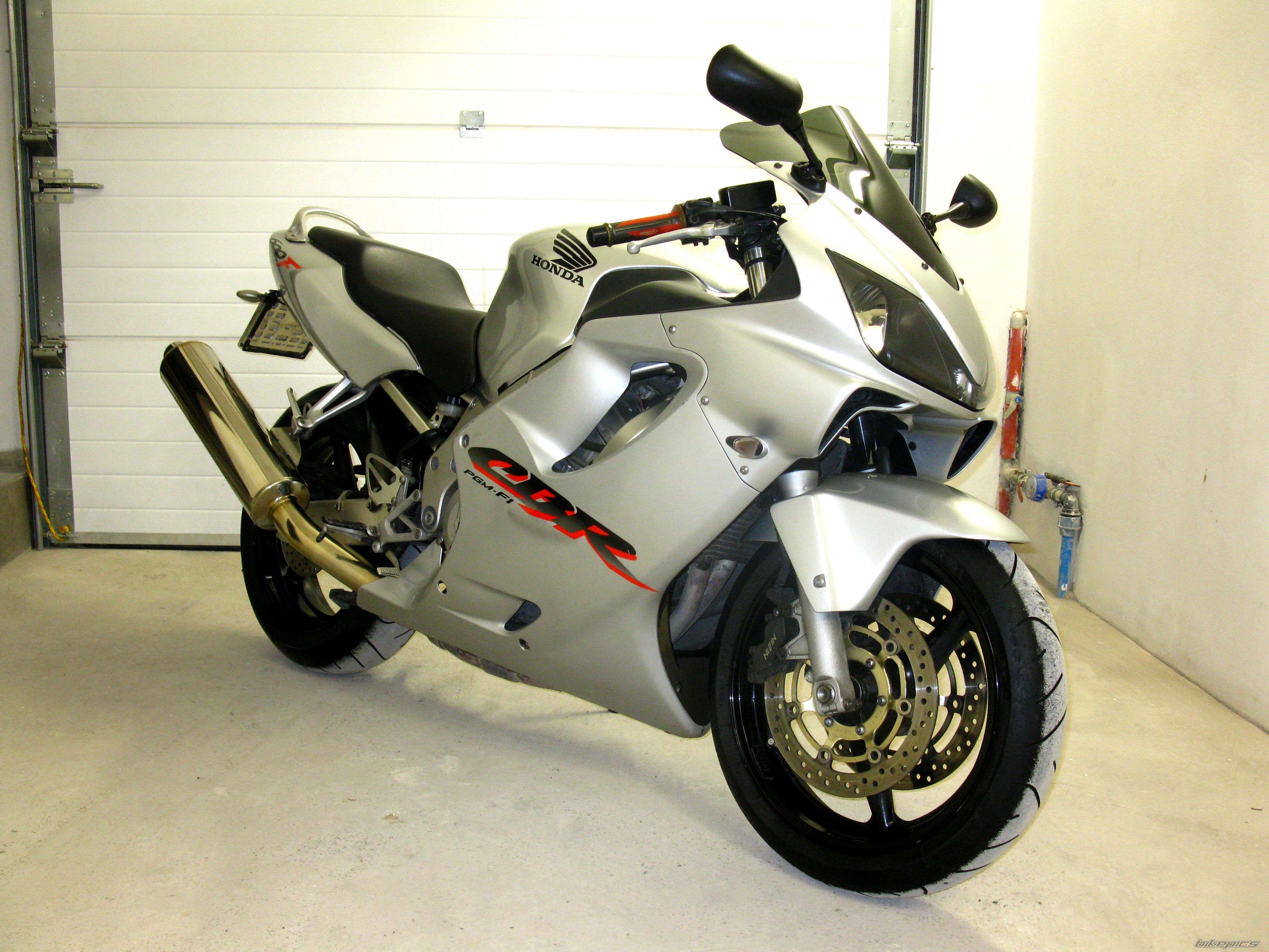 Photo 2388217