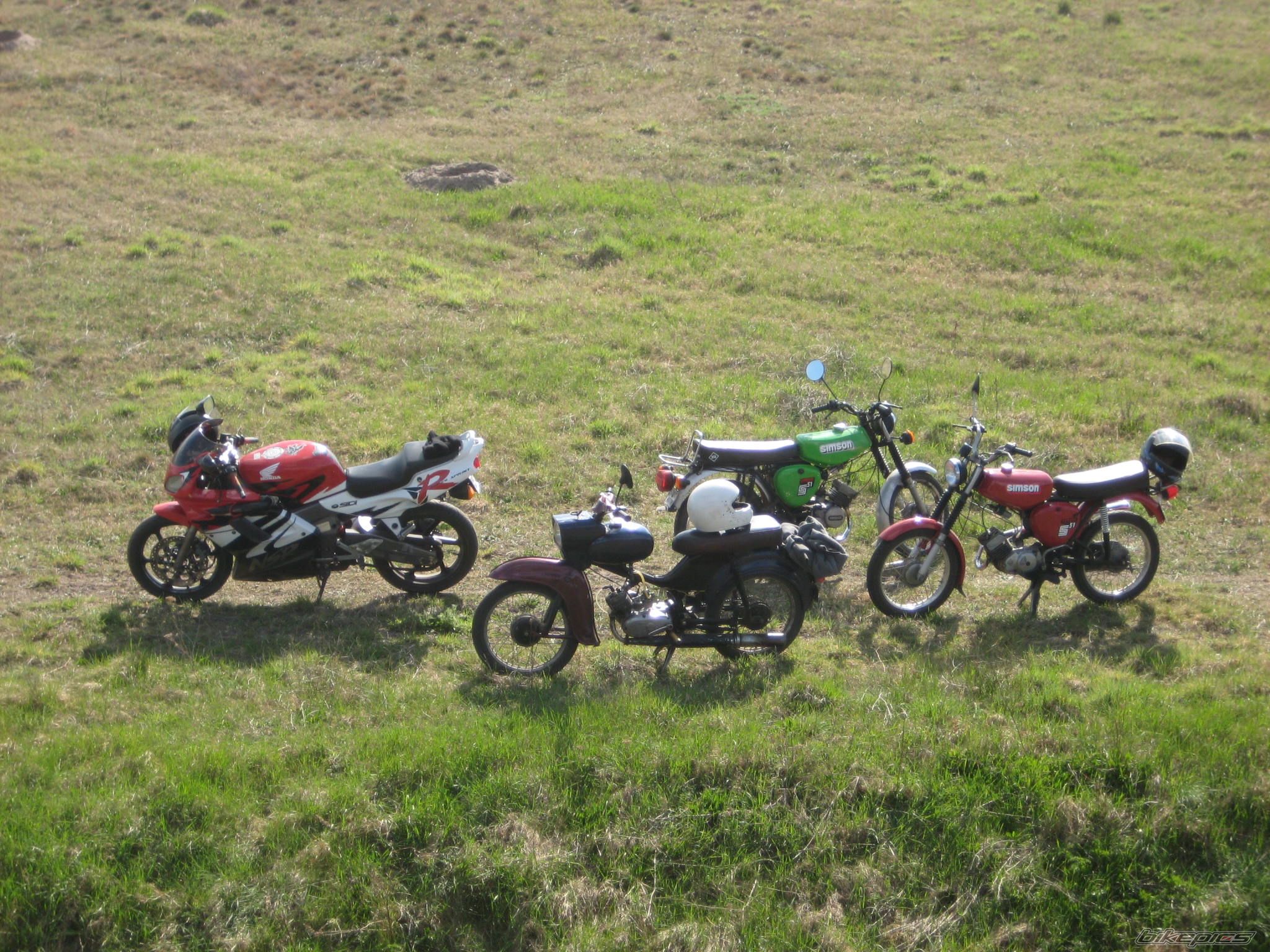 Photo 2388235
