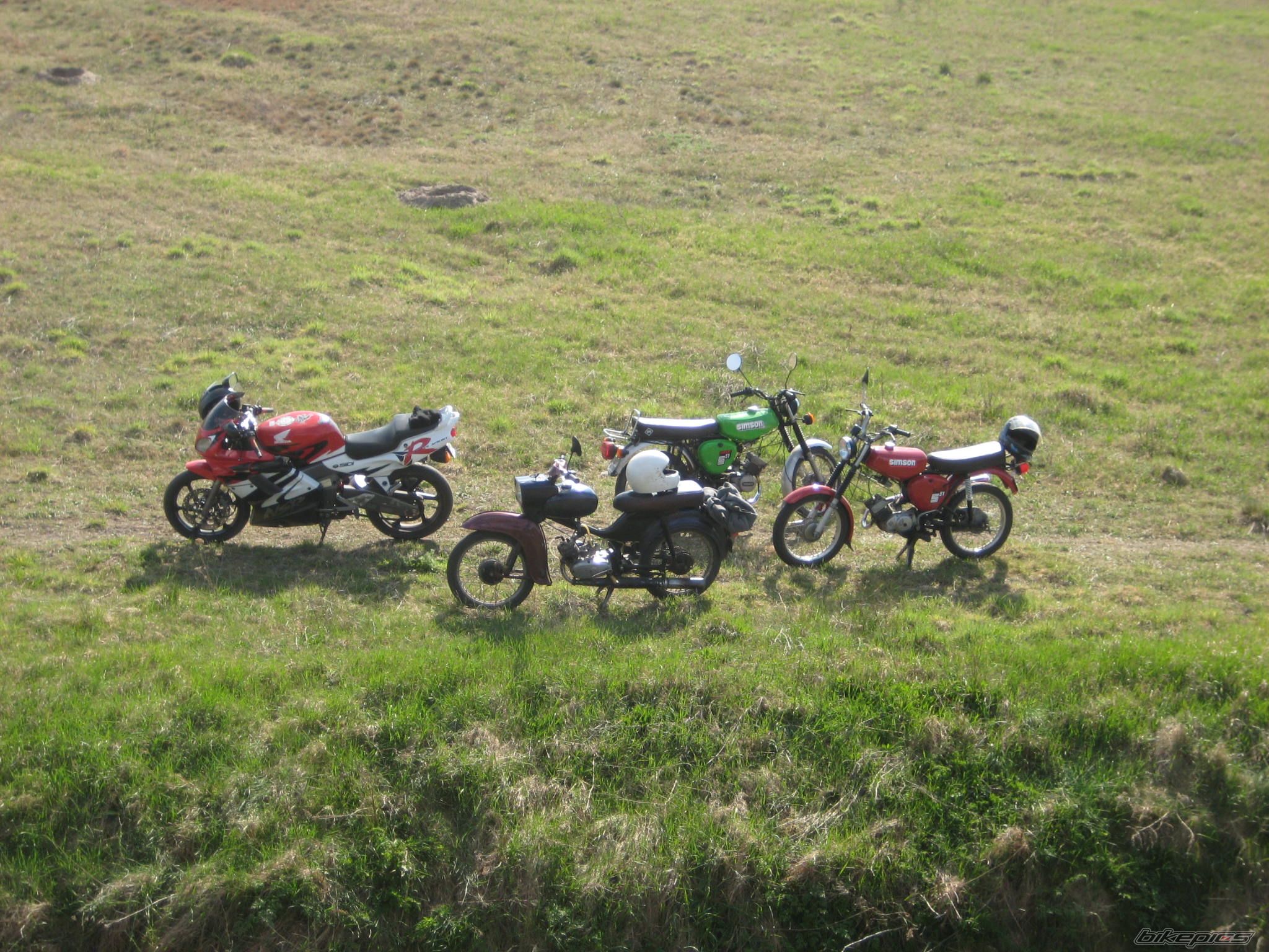Photo 2388236