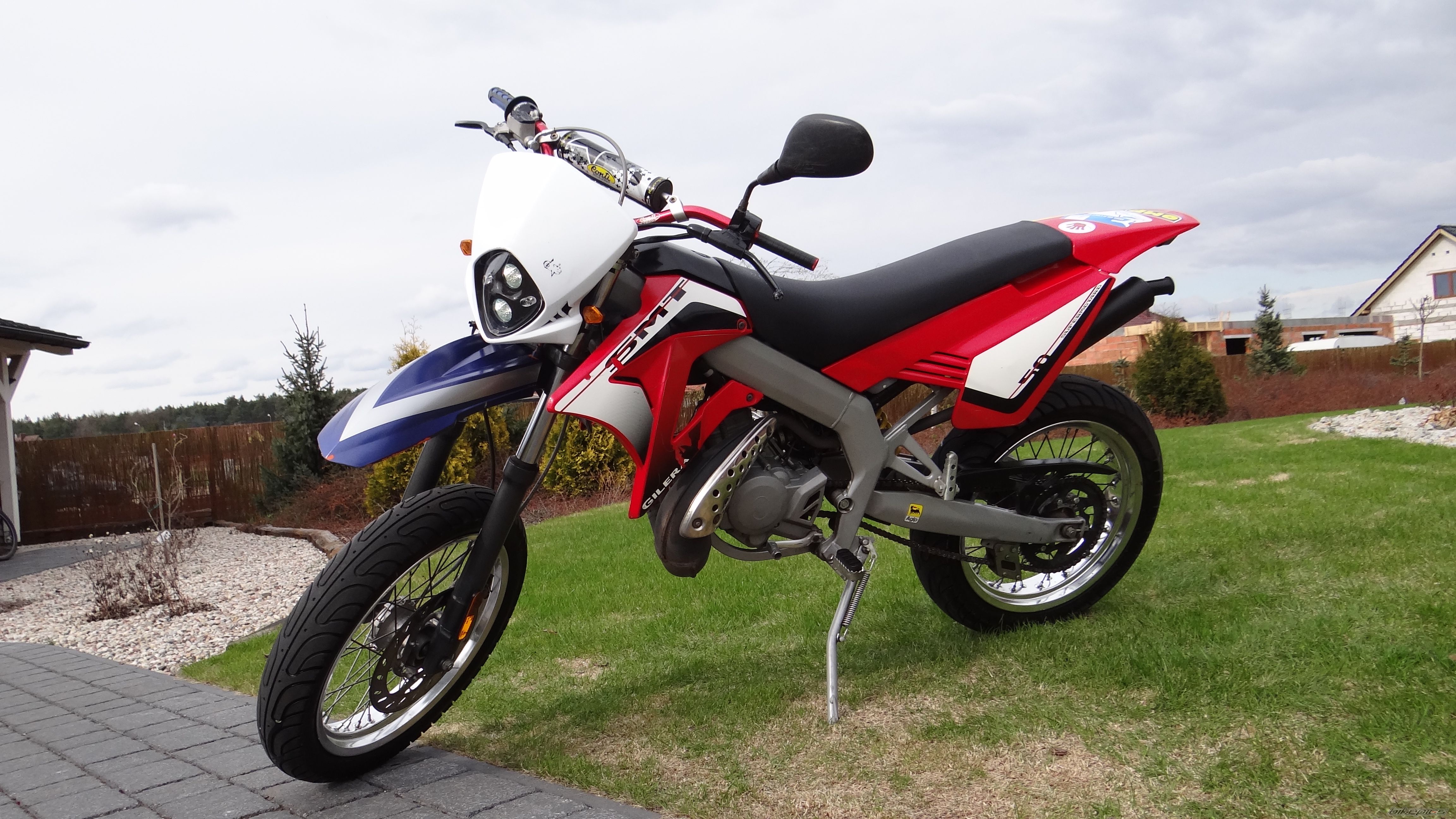 Photo 2388396